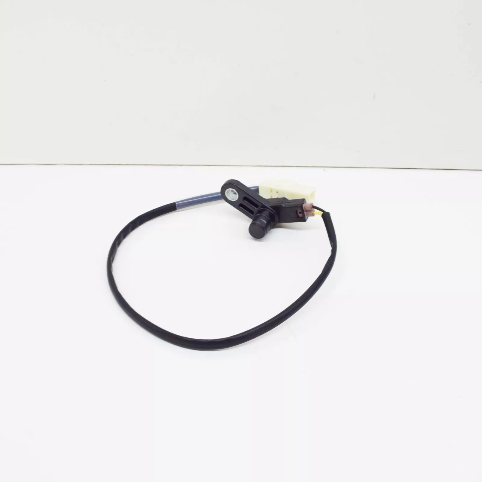 NEW AUDI Q7 4L GEAR BOX SPEED SENSOR 09D927321A