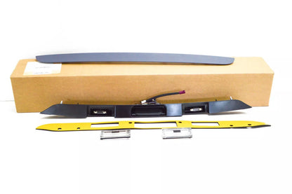 NEW BMW 5 E39 TOURING 2.0I TRUNK LID GRIP WITH KEY BUTTON 51138185790 ORIGINAL