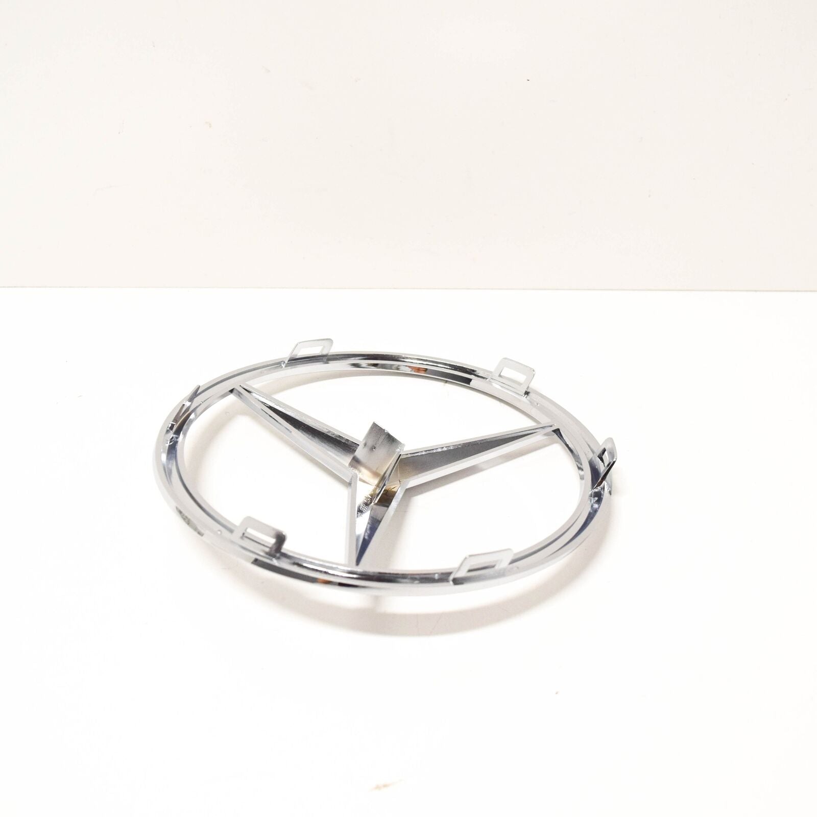 NEW MB A W169 FRONT BUMPER BONNET HOOD EMBLEM BADGE A1698880009 ORIGINAL