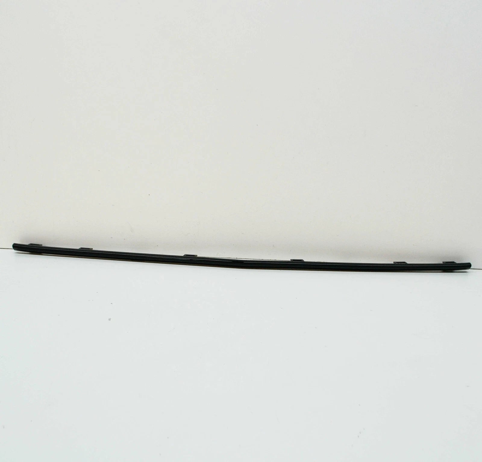 NEW MB GLE W167 AMG FRONT BUMPER CENTER MOLDING TRIM A1678854605 ORIGINAL