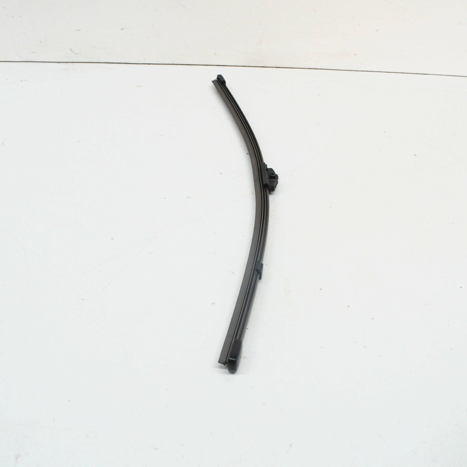 new bmw x1 f48 rear tailgate window wiper arm 7356223 original