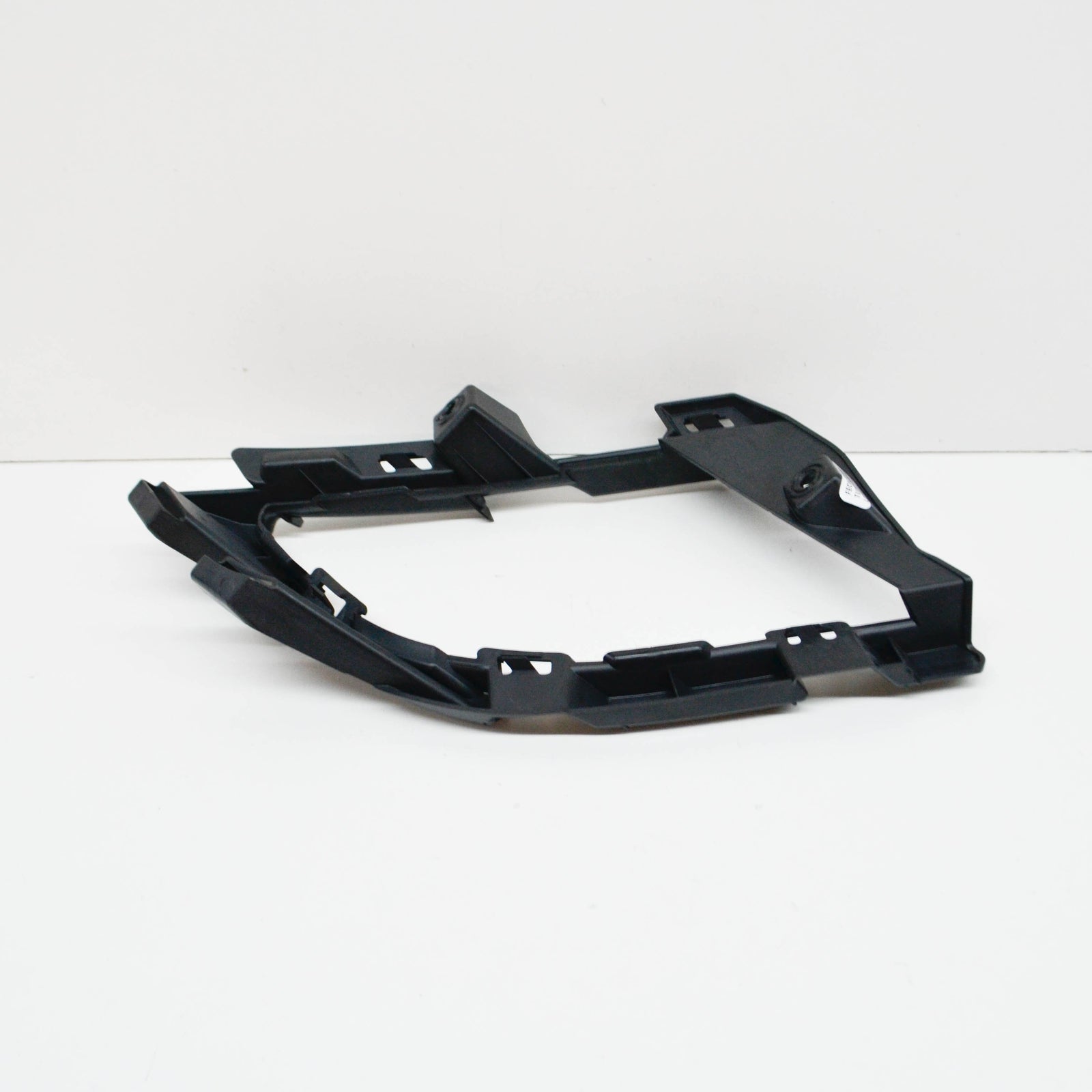 NEW VW JETTA A6 FRONT RIGHT FOG LIGHT HOUSING 5C6807262 ORIGINAL