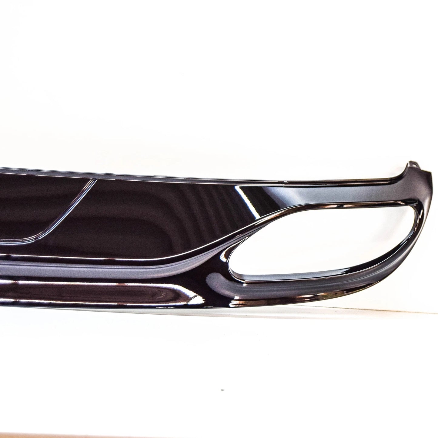 NEW MB B W246 REAR BUMPER BOTTOM LOWER DIFFUSER A2468852200 ORIGINAL