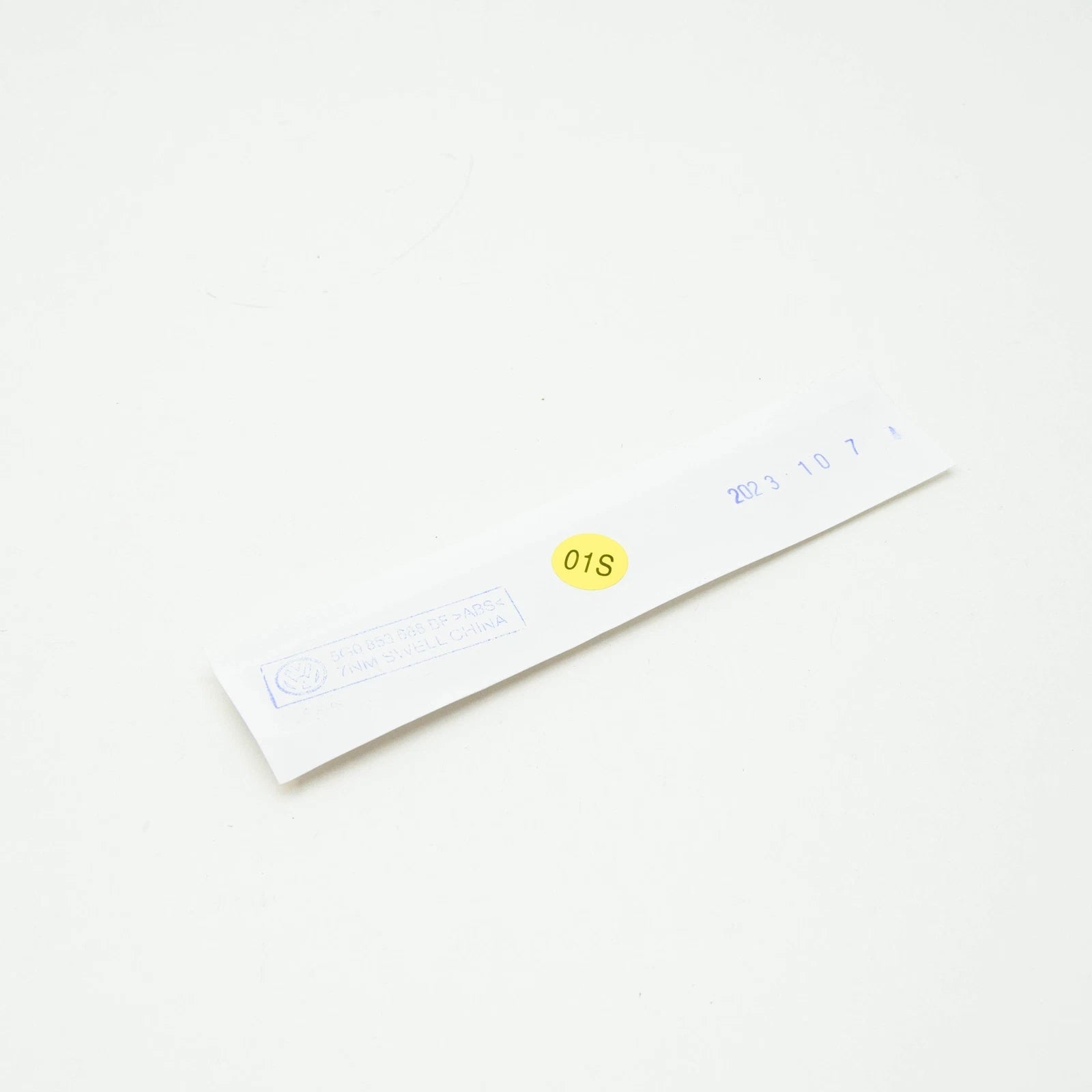 NEW VOLKSWAGEN GOLF 5G MK7 LEFT WING MANUFACTURER BADGE 5G0853688BFFOD ORIGINAL