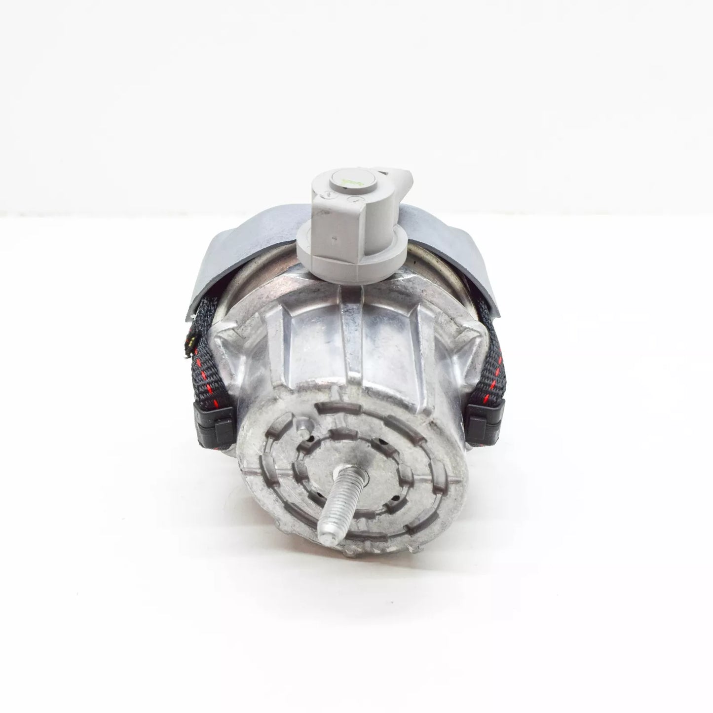 NEW AUDI A6 C6 RIGHT SIDE ENGINE HYDRO MOUNT 4F0199382BP ORIGINAL