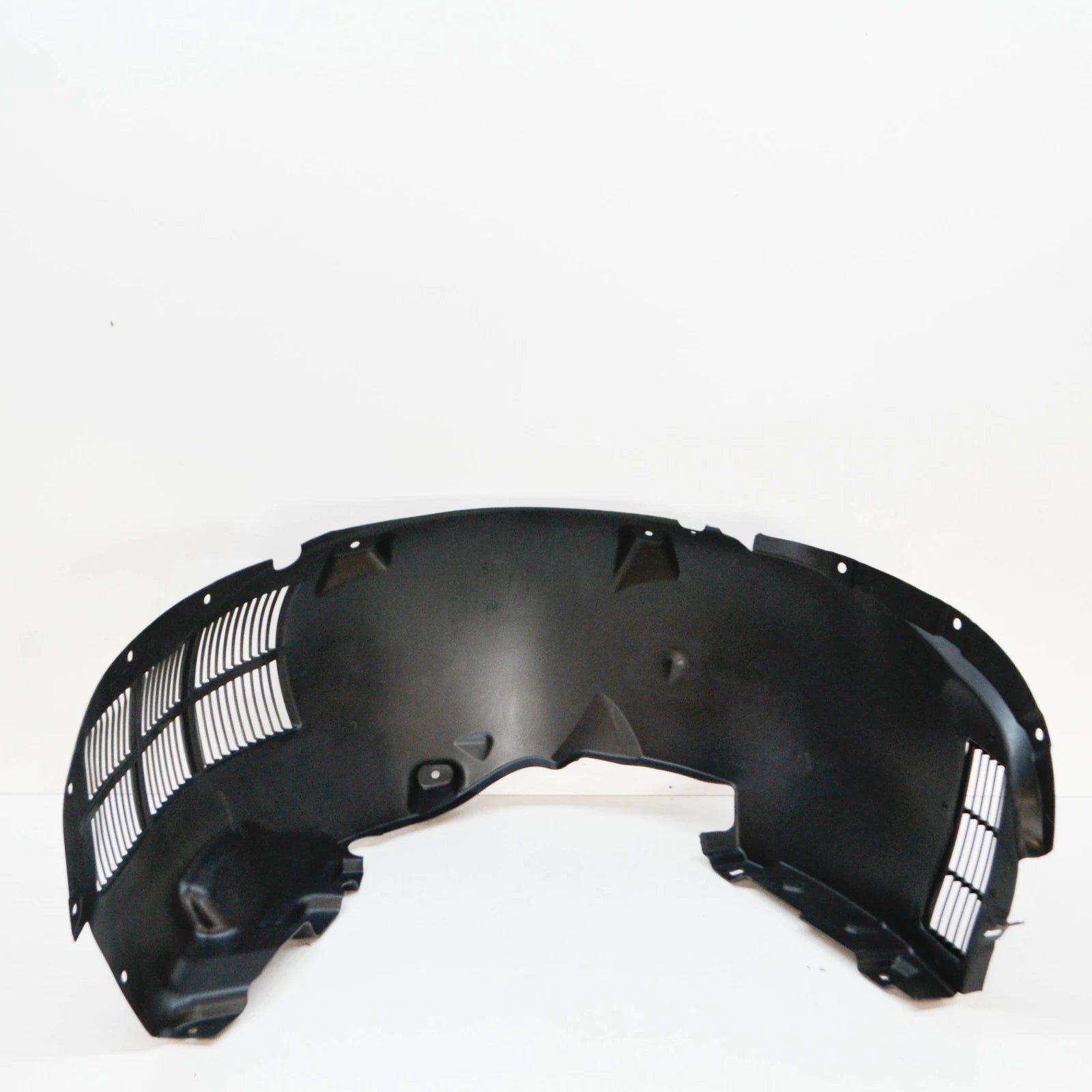 NEW AUDI R8 SPYDER 42 REAR LEFT INNER FENDER LINER 420810171G