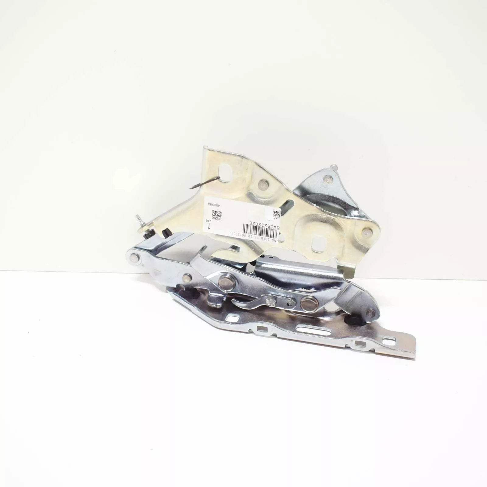 NEW AUDI A4 B9 FRONT RIGHT BONNET HOOD HINGE 8W0823302E