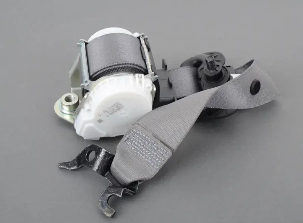 NEW BMW 3 E90 FRONT LEFT SEATBELT 9160103 72119160103 ORIGINAL