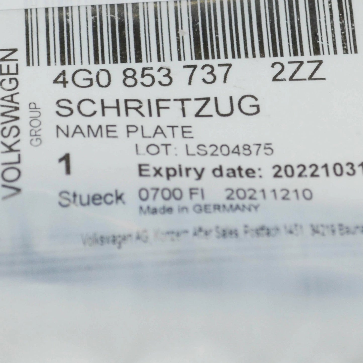 NEW AUDI A3 8V REAR 'QUATTRO' INSCRIPTION 4G08537372ZZ