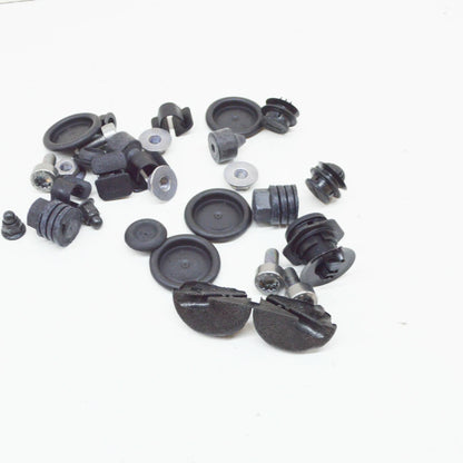 NEW AUDI A4 B8 ENGINE BONNET ATTACHMENT PARTS SET 8K0098615A