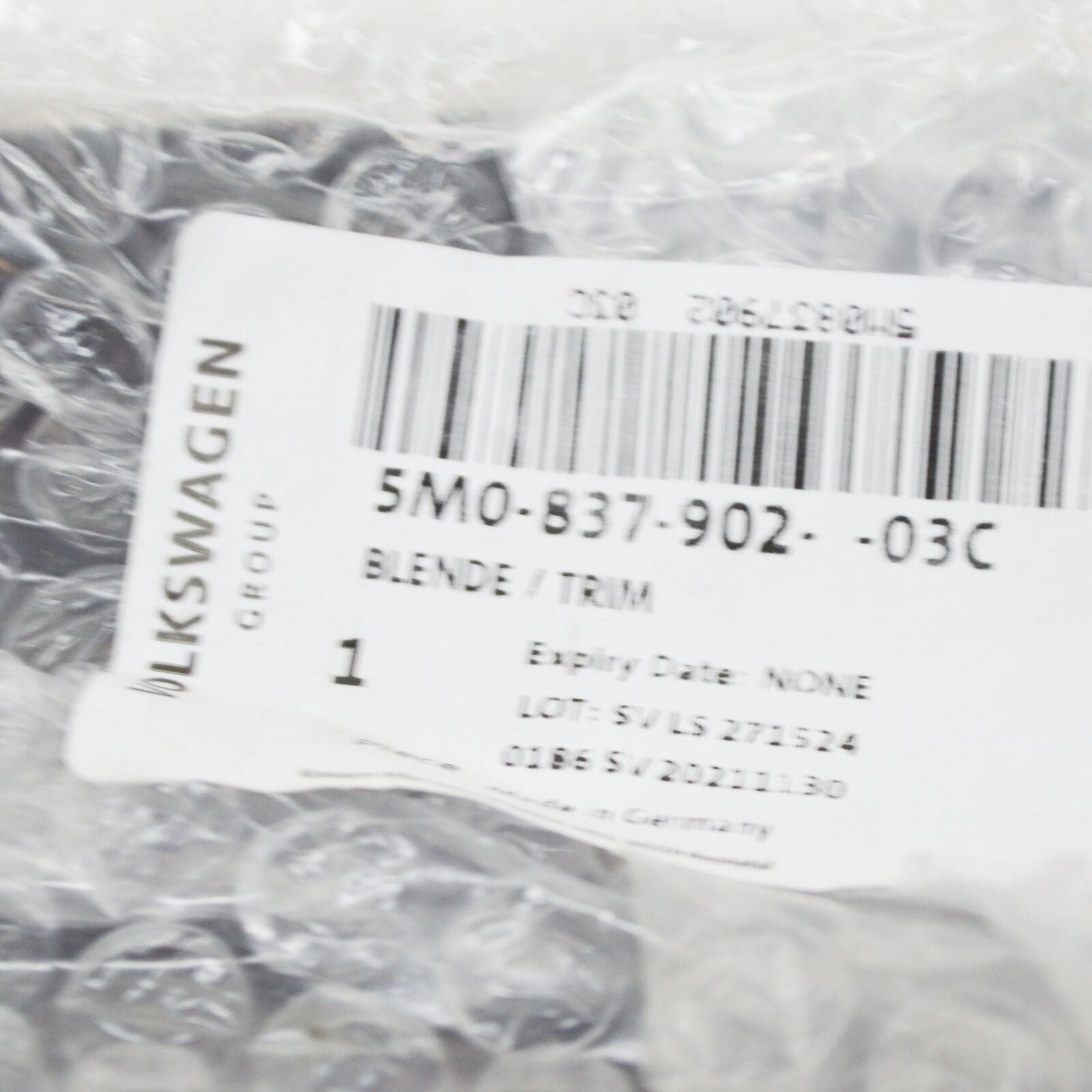 NEW VW GOLF PLUS 5M RIGHT DOOR WINDOW FRAME TRIM 5M083790203C ORIGINAL