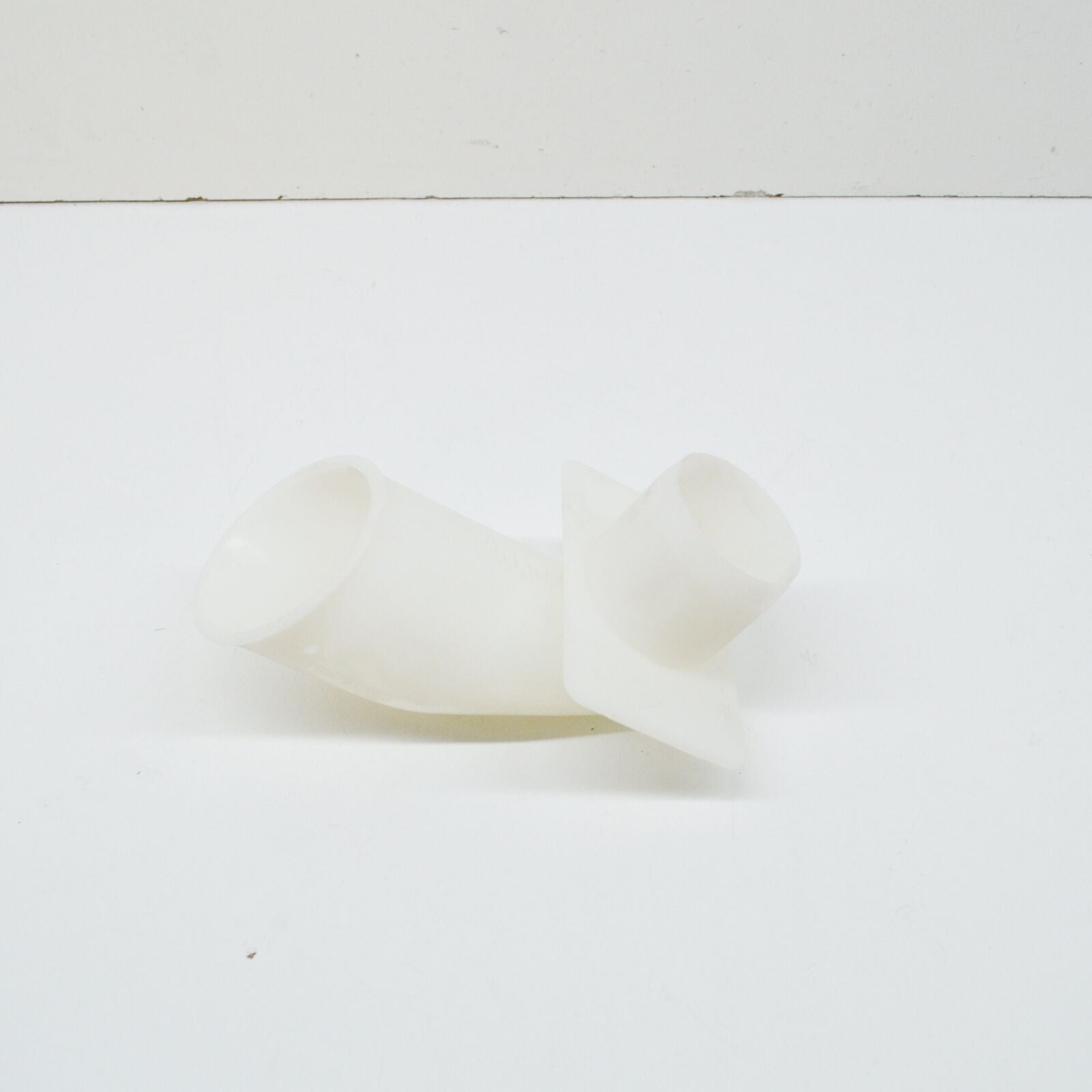 NEW MERCEDES-BENZ G W463 WASHER SYSTEM FITTING A4638690066 ORIGINAL