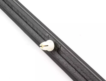 NEW MERCEDES-BENZ C W203 REAR LEFT DOOR BOTTOM STRIP A2106900982 ORIGINAL