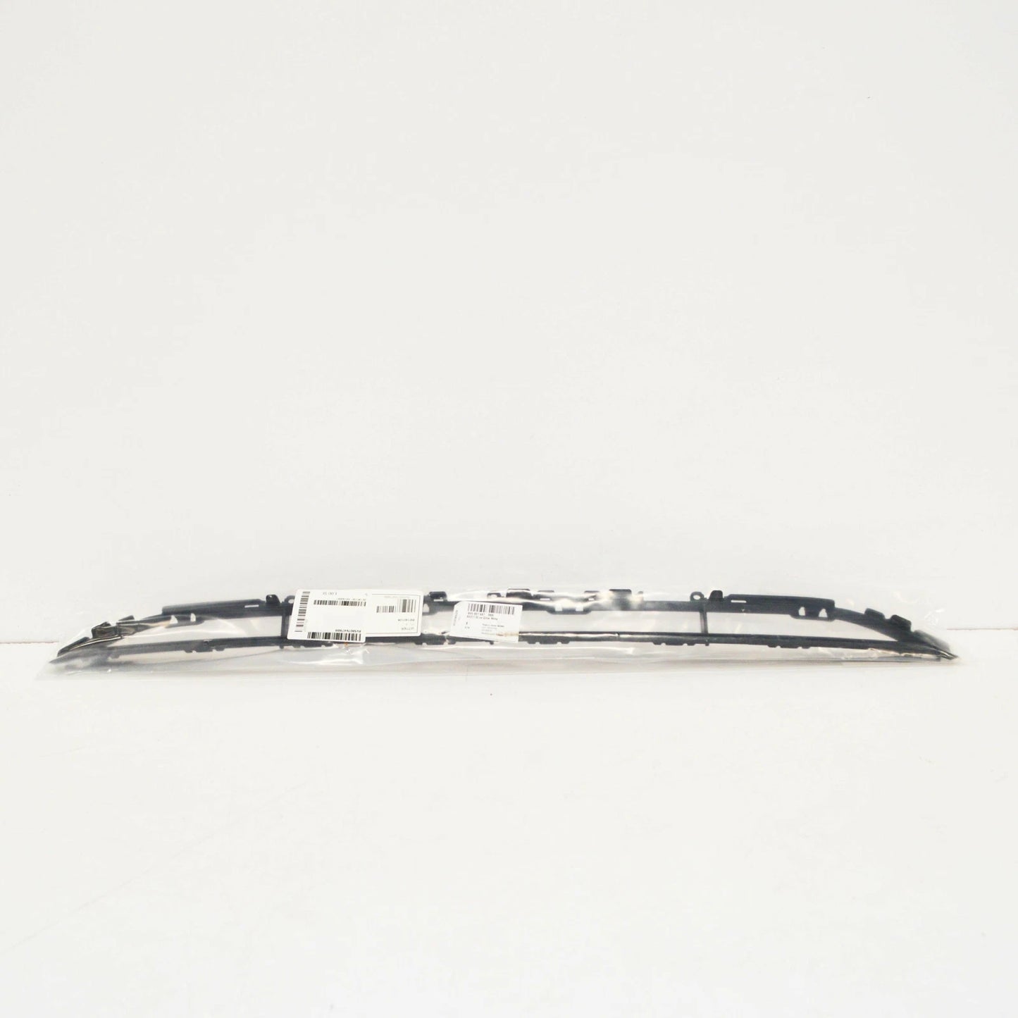 NEW AUDI A3 8V FRONT LOWER CENTER GRILLE 8V58076479B9