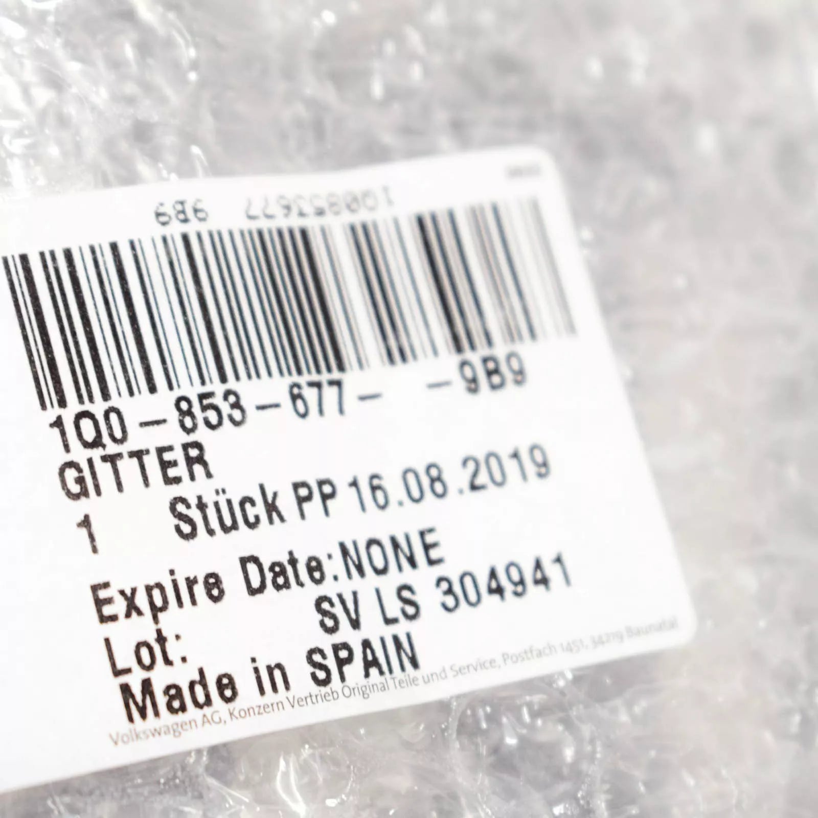 NEW VOLKSWAGEN EOS FRONT BUMPER LOWER GRILLE 1Q08536779B9 2009