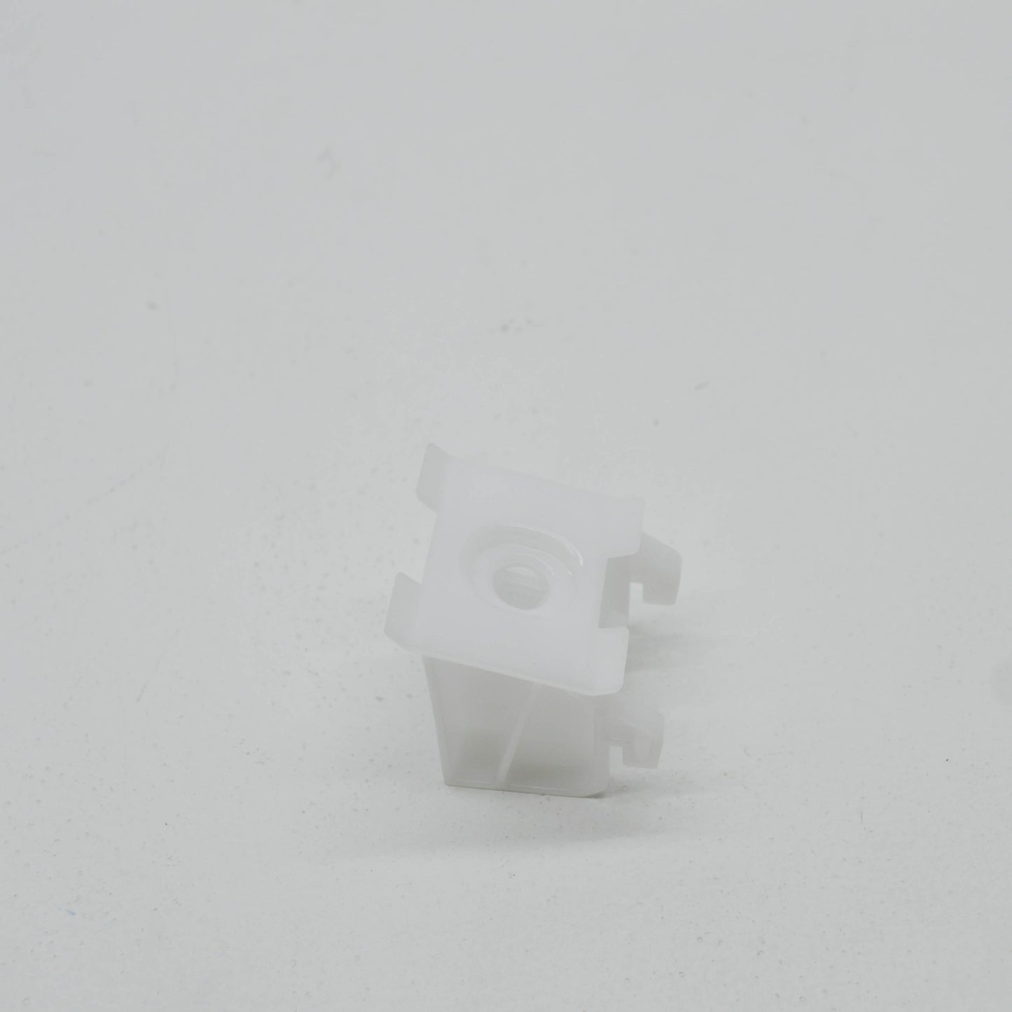 NEW MERCEDES-BENZ GLE W167 FASTENING MOUNTING CLIP A1679910071 ORIGINAL