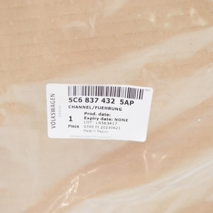 NEW VOLKSWAGEN JETTA A6 FRONT RIGHT WINDOW GUIDE 5C68374325AP ORIGINAL