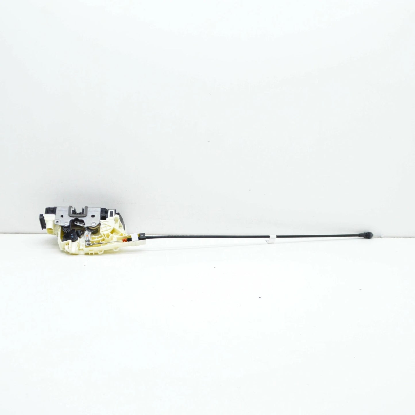 NEW MERCEDES-BENZ SPRINTER 907 910 REAR RIGHT DOOR LOCK A9107407500