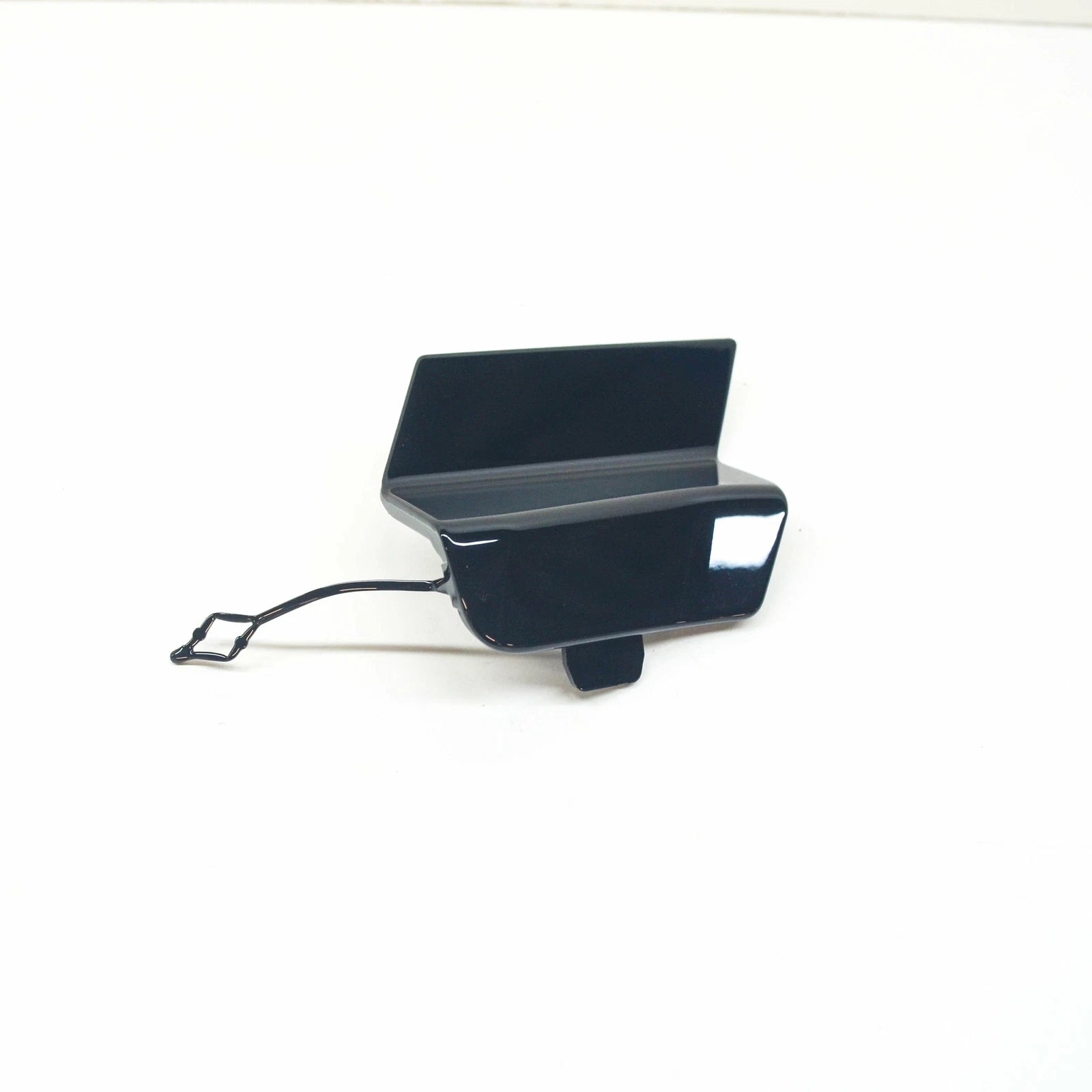 NEW BMW X3 M F97 X4 M F98 FRONT BUMPER TOW HOOK EYE COVER 51118082477 OEM