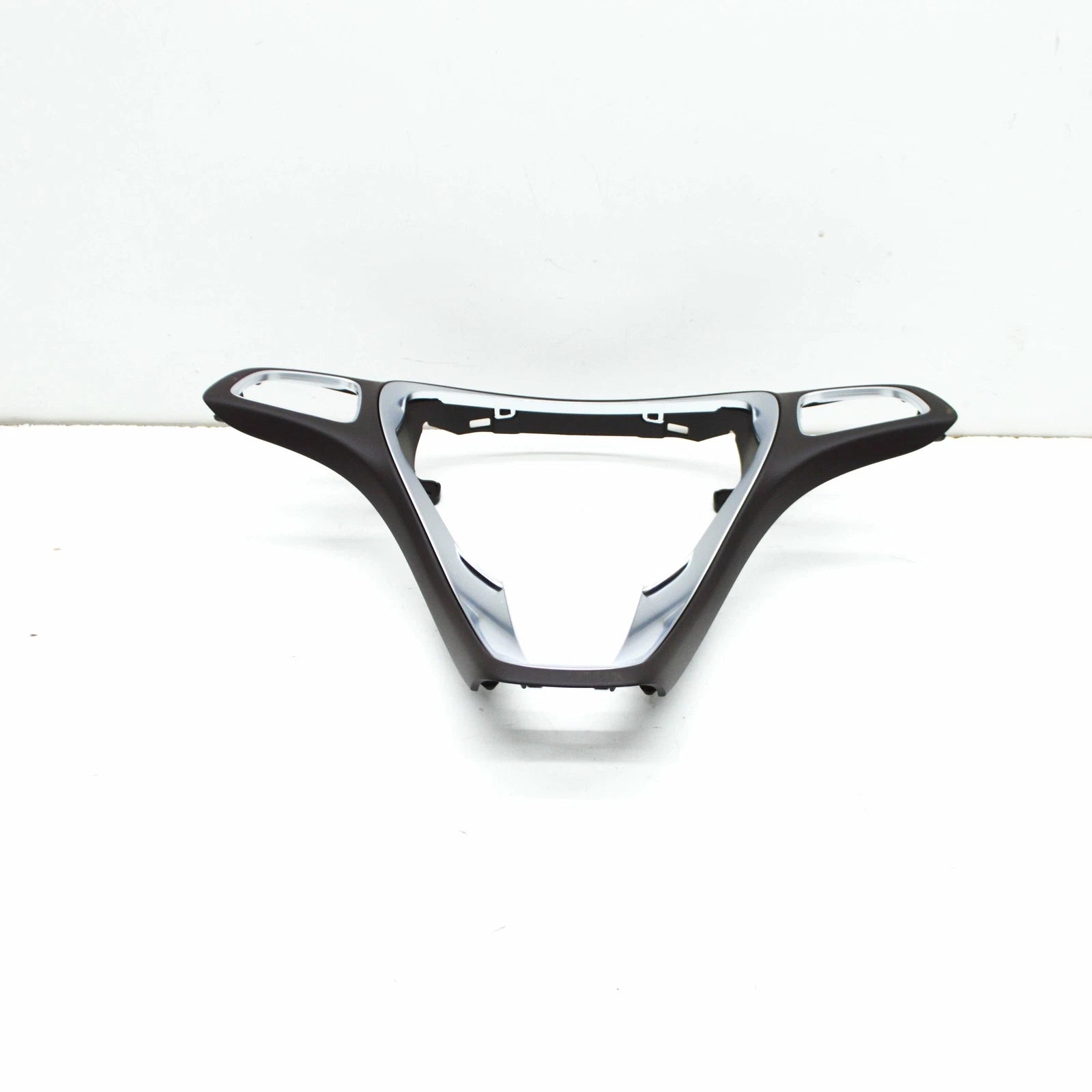 NEW MERCEDES-BENZ GLA X156 STEERING WHEEL COVER A09946428138R23