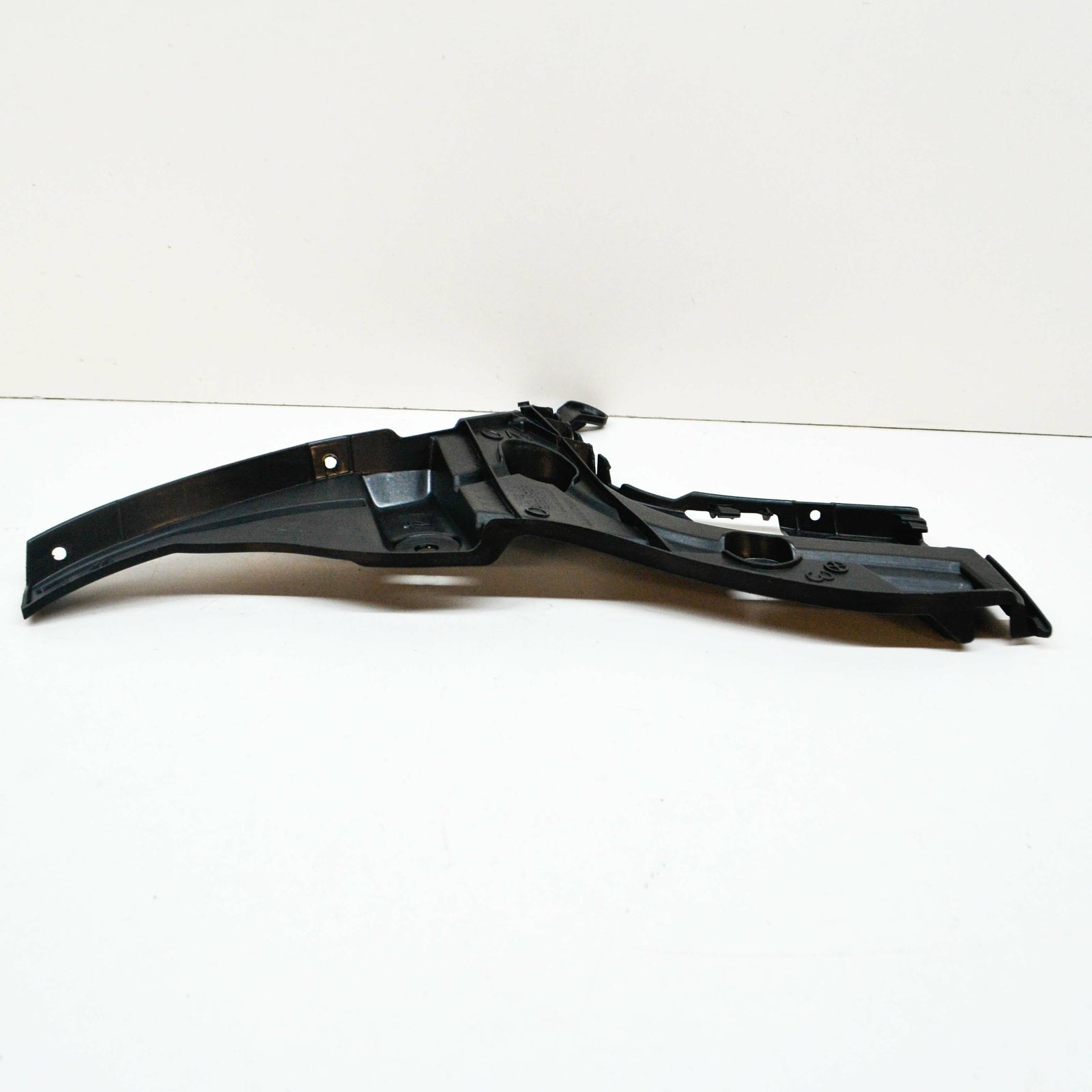 NEW AUDI A3 8V S3 REAR LEFT BUMPER BRACKET 8V4807377A ORIGINAL