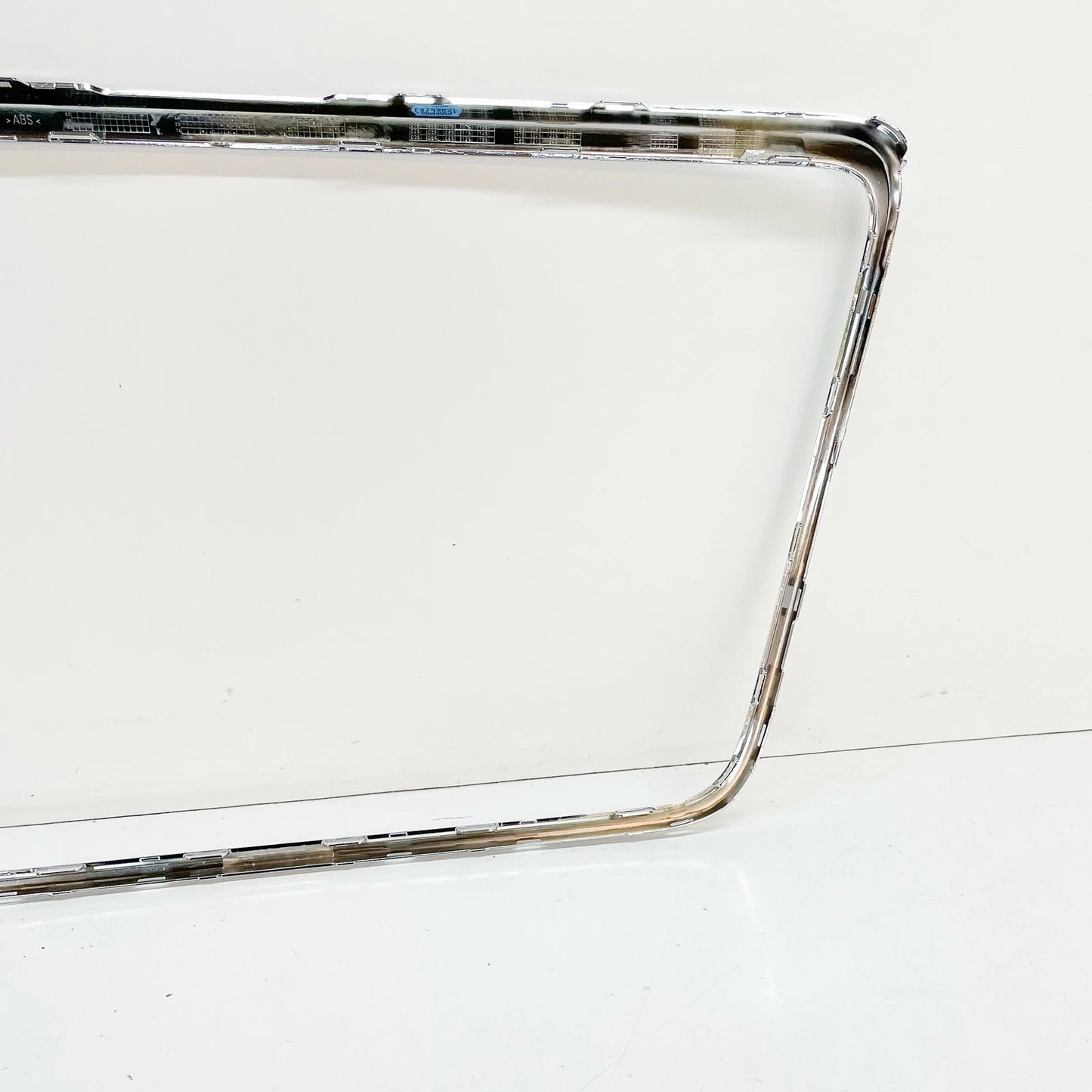 NEW AUDI A3 8P FRONT RADIATOR GRILLE SURROUND TRIM FRAME 8P0807715A2ZZ