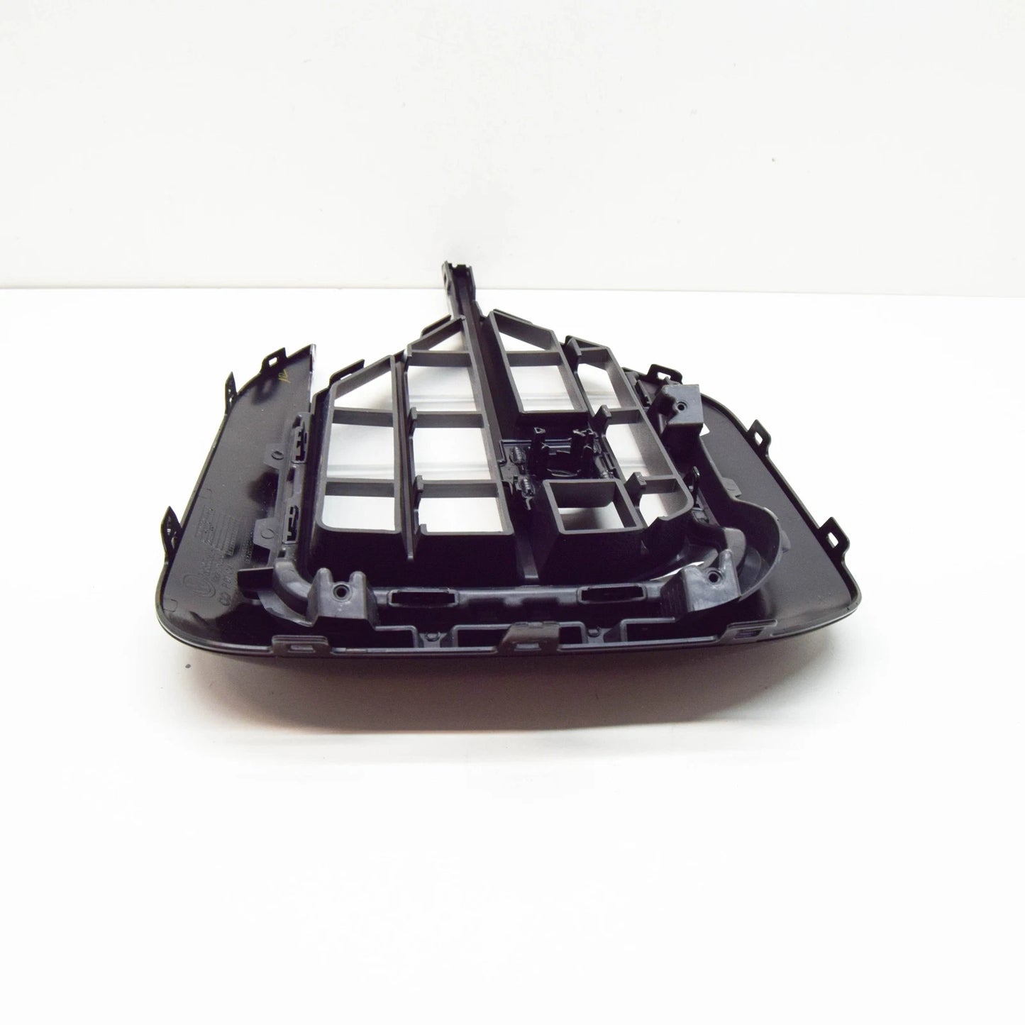 NEW VW TOUAREG CR FRONT LEFT BUMPER GRILLE COVER 760854661H041 ORIGINAL