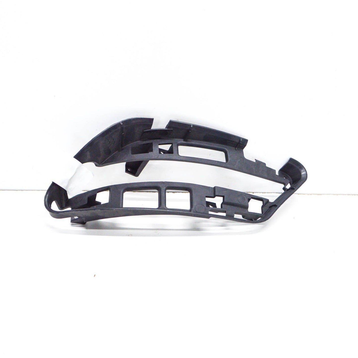 NEW MB C W204 FRONT BUMPER COVER RIGHT GRILLE BRACKET A2048852914 ORIGINAL