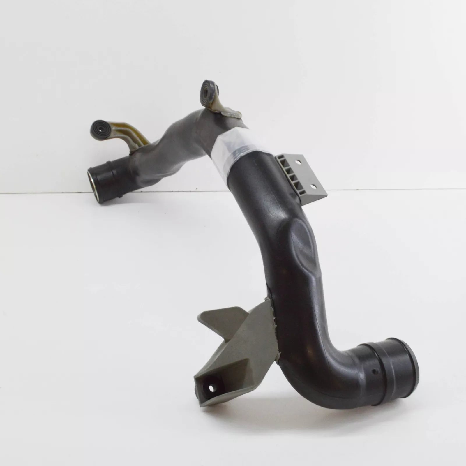 NEW AUDI A3 8P CHARGE AIR COOLER FEED PRESSURE HOSE 3C0145840H ORIGINAL