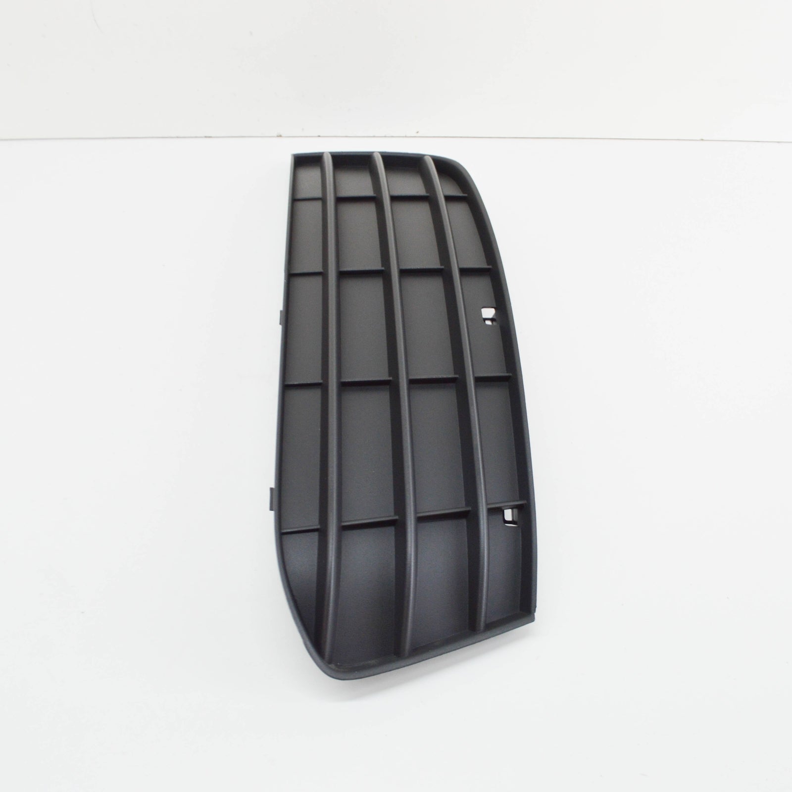 NEW AUDI A4 AVANT B8 FRONT RIGHT LOWER GRILLE 8K080768201C ORIGINAL