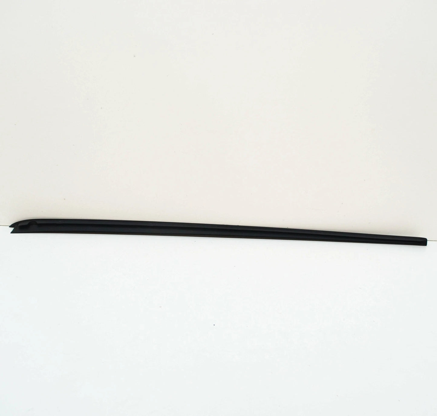 NEW VW GOLF SPORTSVAN MK7 FRONT WINDSHIELD LEFT VERTICAL TRIM 510854327A5AP