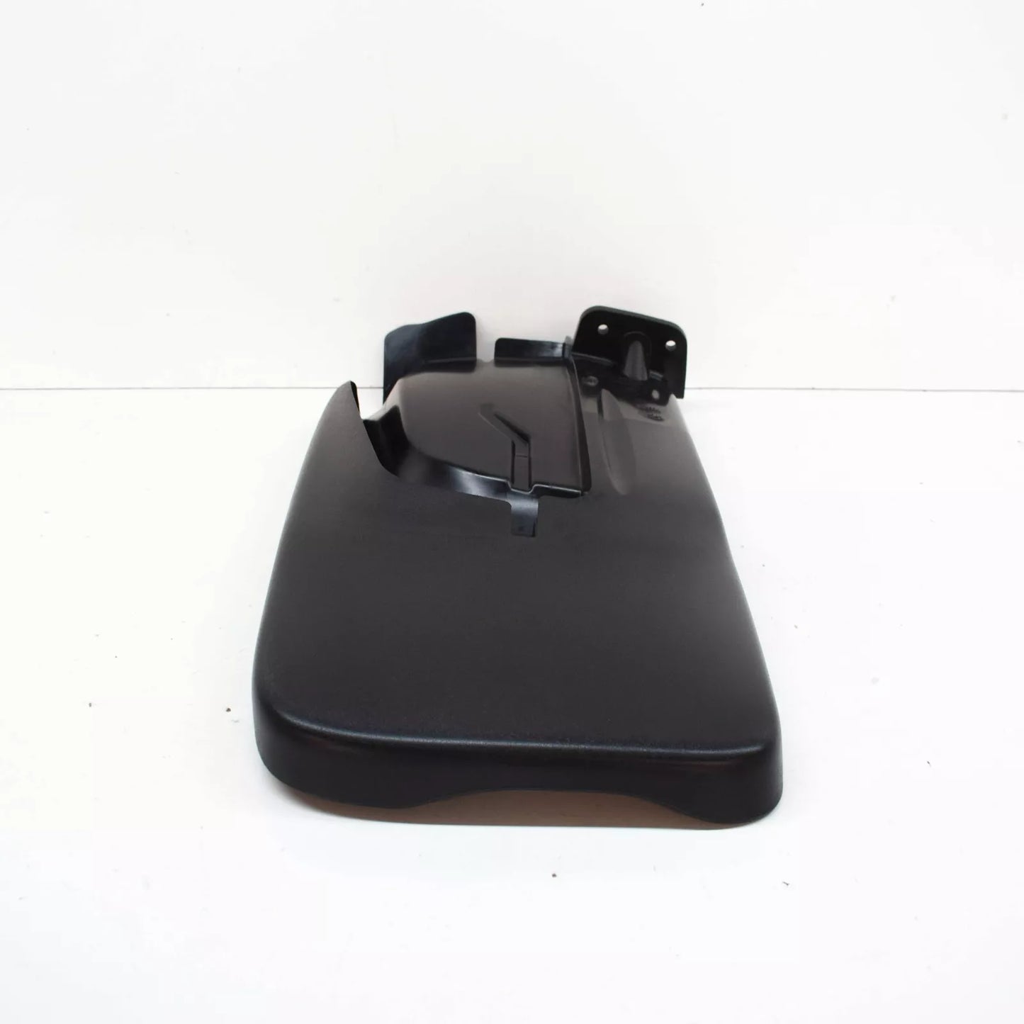 NEW MERCEDES-BENZ SPRINTER W907 REAR LEFT MUDGUARD FLAP A90788912009051