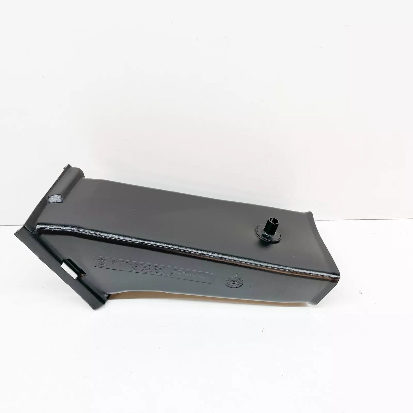 NEW BMW 3 E36 FRONT LEFT AIR DUCT 51718156251 8156251 ORIGINAL