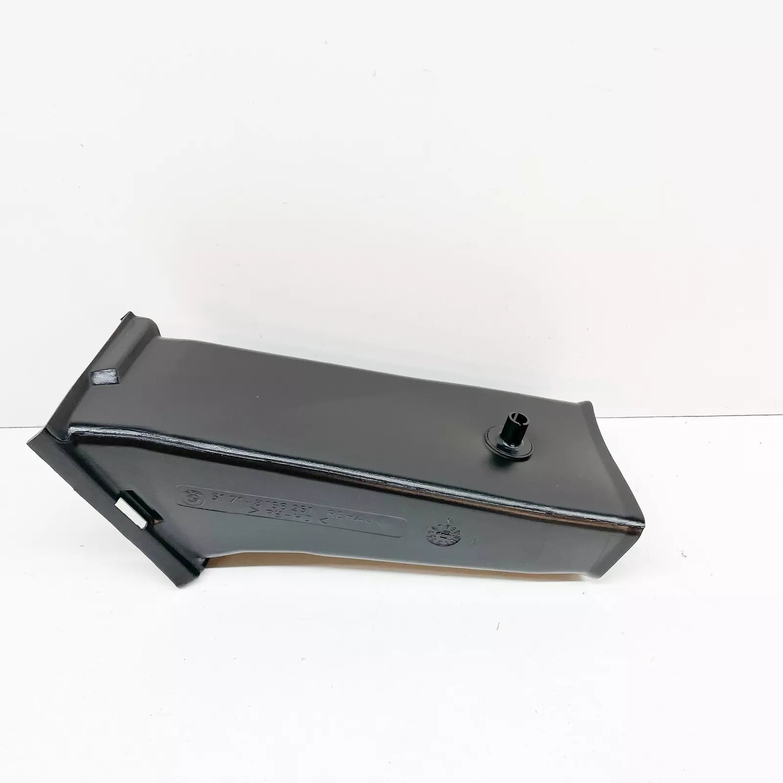 NEW BMW 3 E36 FRONT LEFT AIR DUCT 51718156251 8156251 ORIGINAL