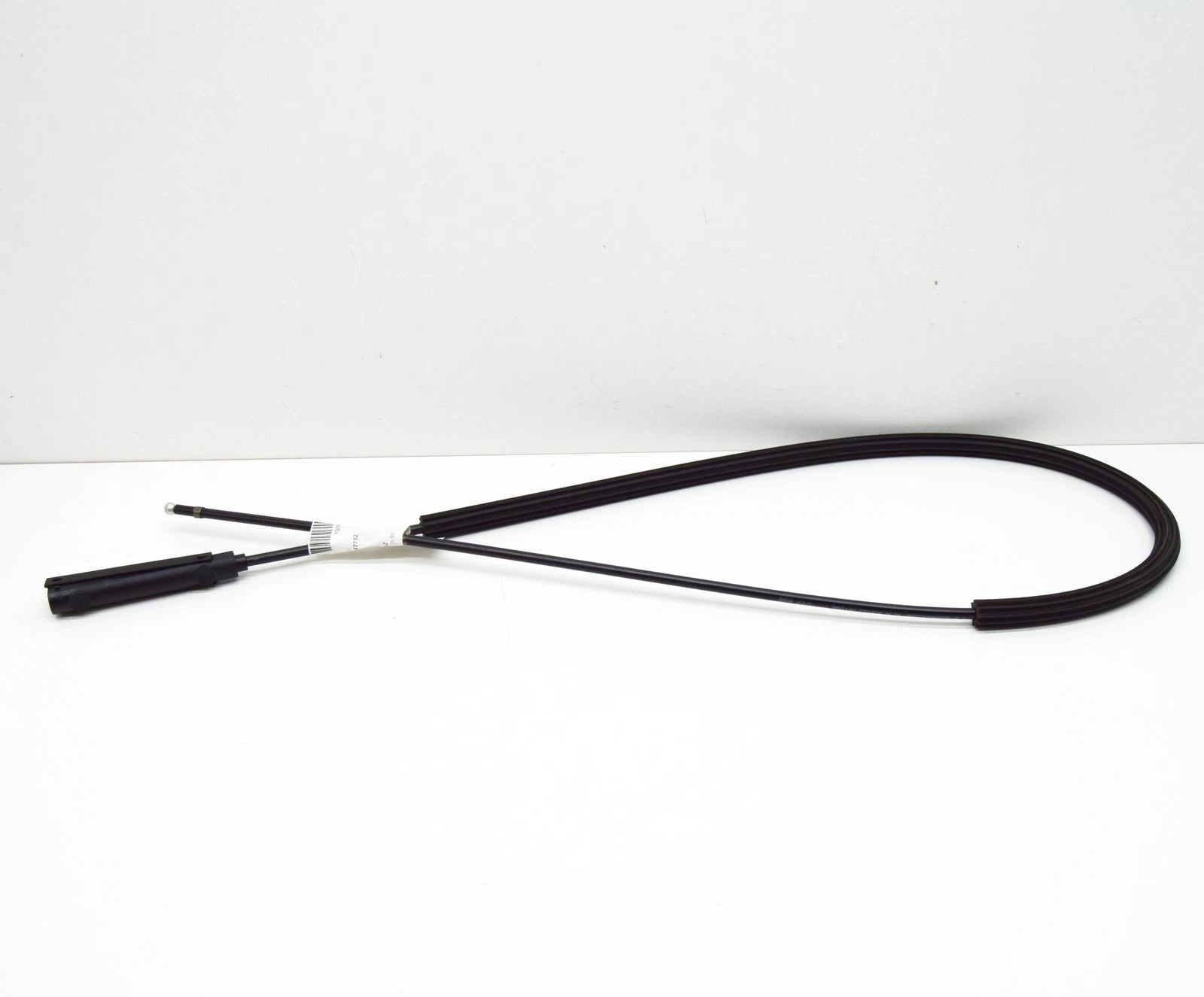 NEW VW EOS 1F REAR BONNET LOCK CABLE 1Q0823535 ORIGINAL