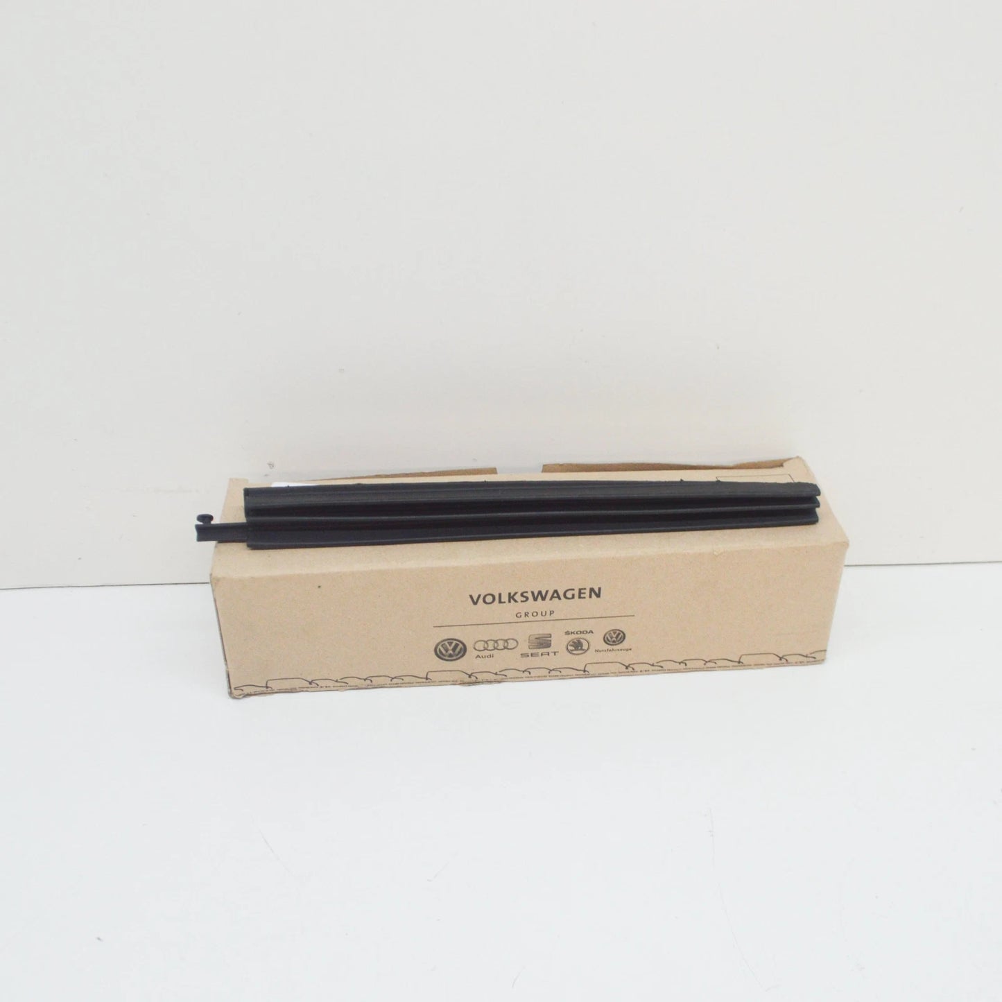 NEW VW GOLF VI 5K MK6 LEFT SUNROOF BOOT 8D0877781B01C