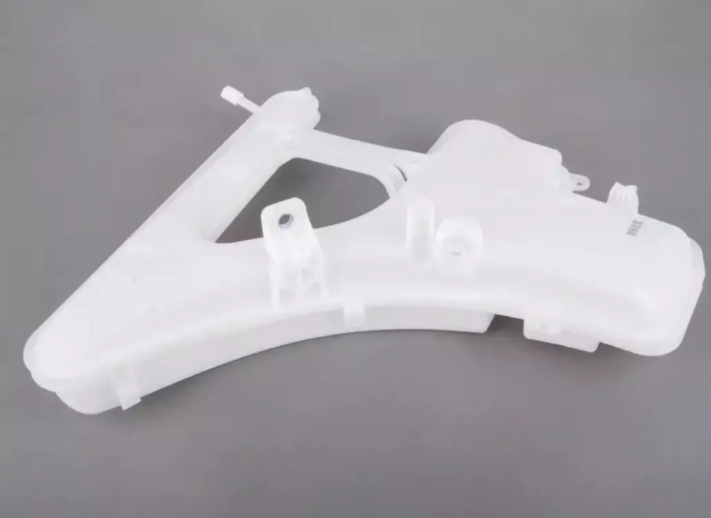 NEW BMW 3 E90 FRONT WASHER FLUID RESERVOIR 61668041170 8041170 ORIGINAL