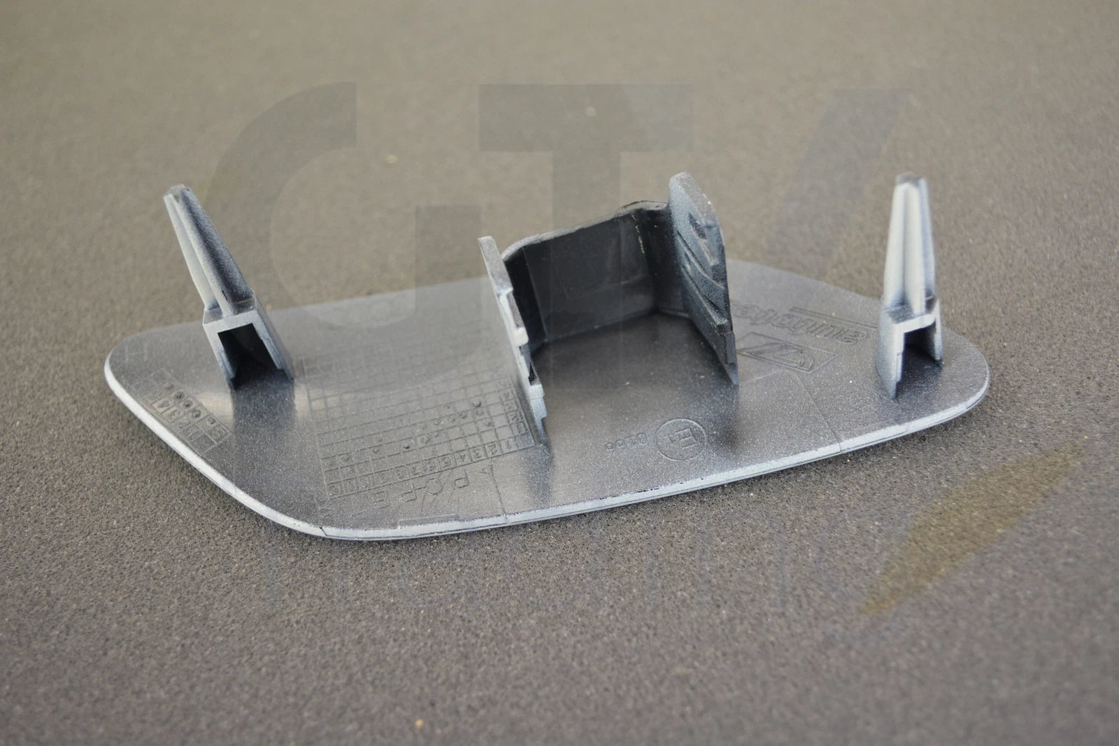 NEW AUDI RS6 13-18 LEFT HEADLIGHT WASHER COVER CAP 4G0955275EGRU