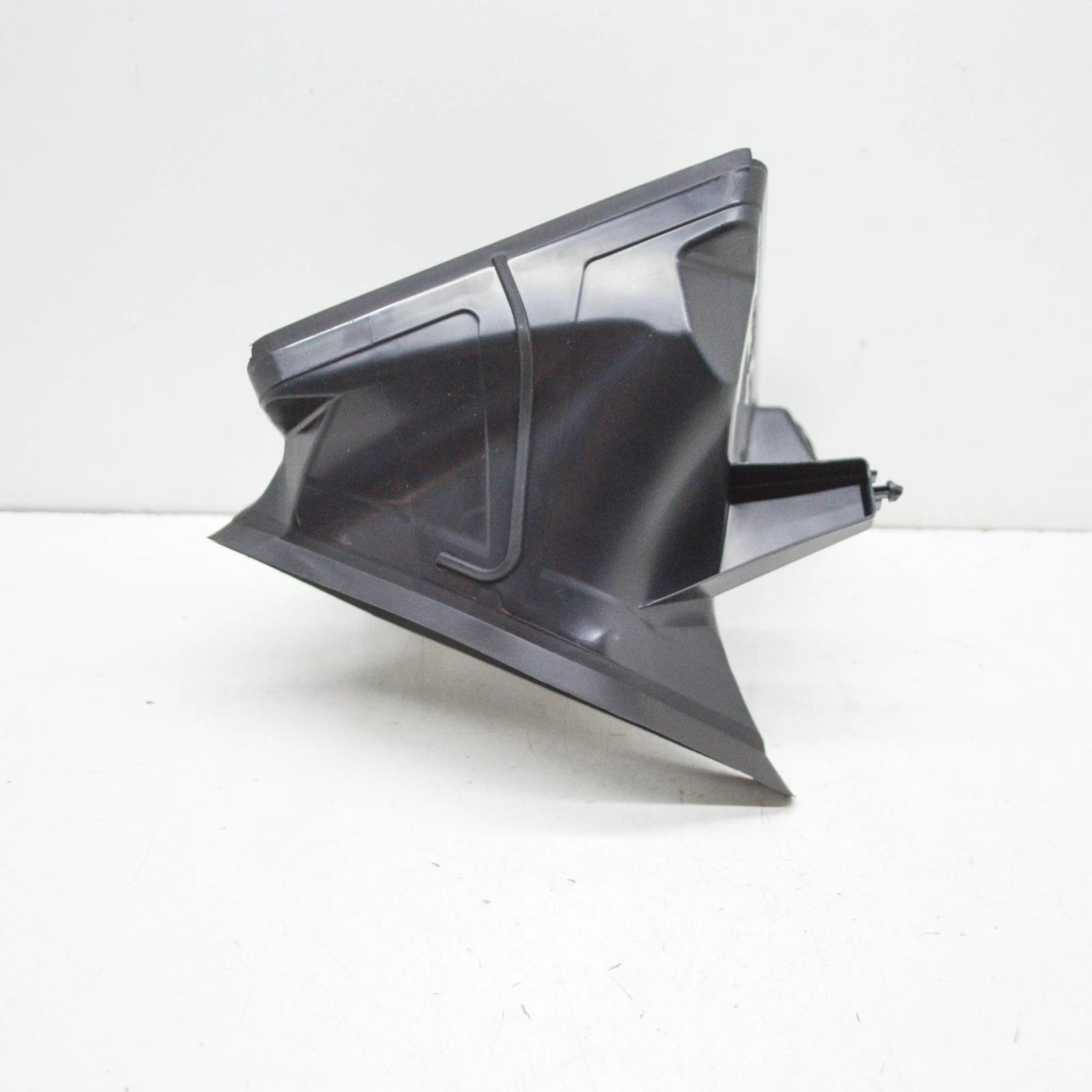 NEW BMW X1 F48 RADIATOR AIR DUCT LEFT 51748493432 ORIGINAL