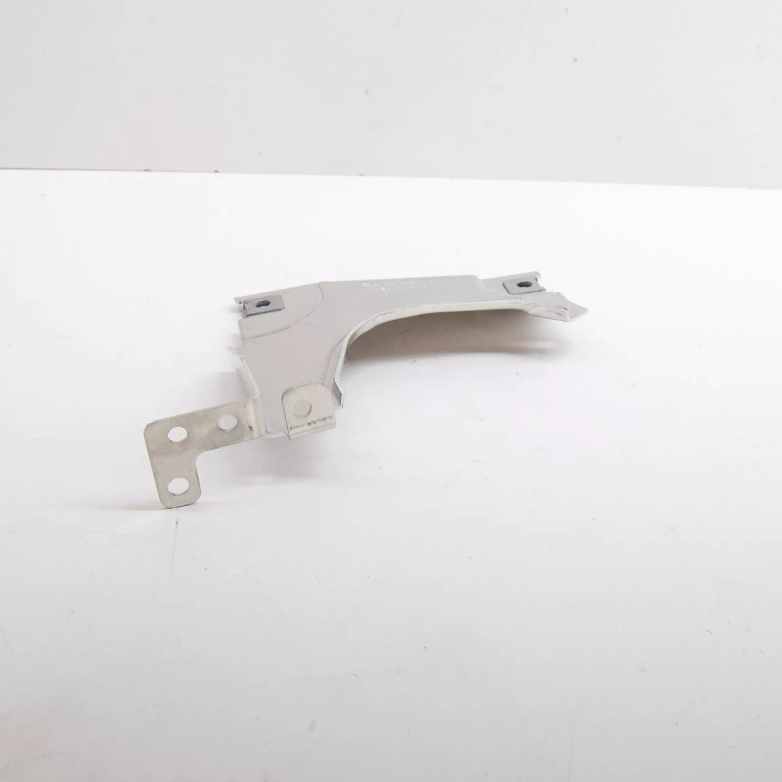 NEW MERCEDES-BENZ CLS C257 FRONT LEFT CROSSMEMBER BRACING A2576220100 ORIGINAL