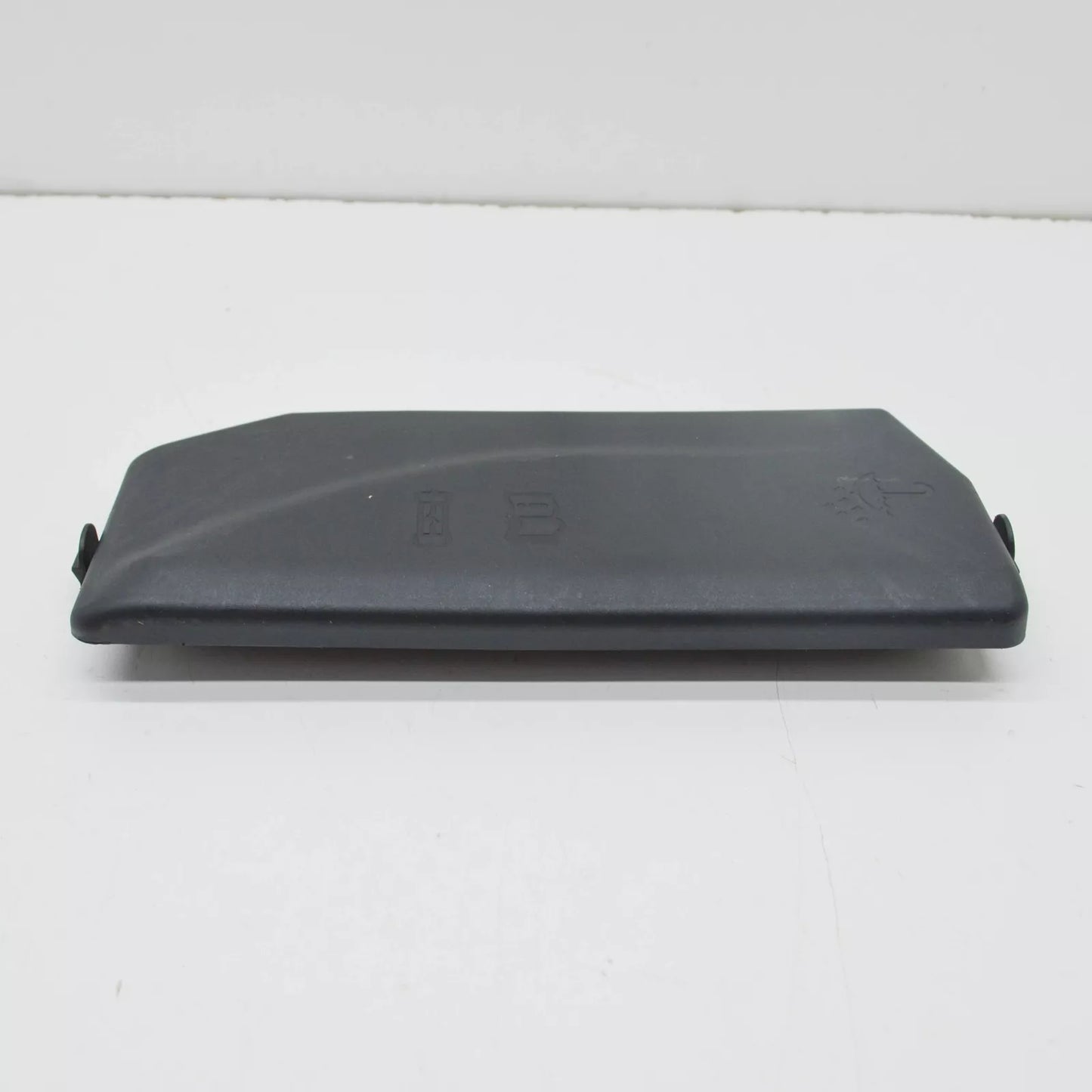 NEW VOLKSWAGEN POLO AW FUSE BOX COVER 2Q0937132A ORIGINAL