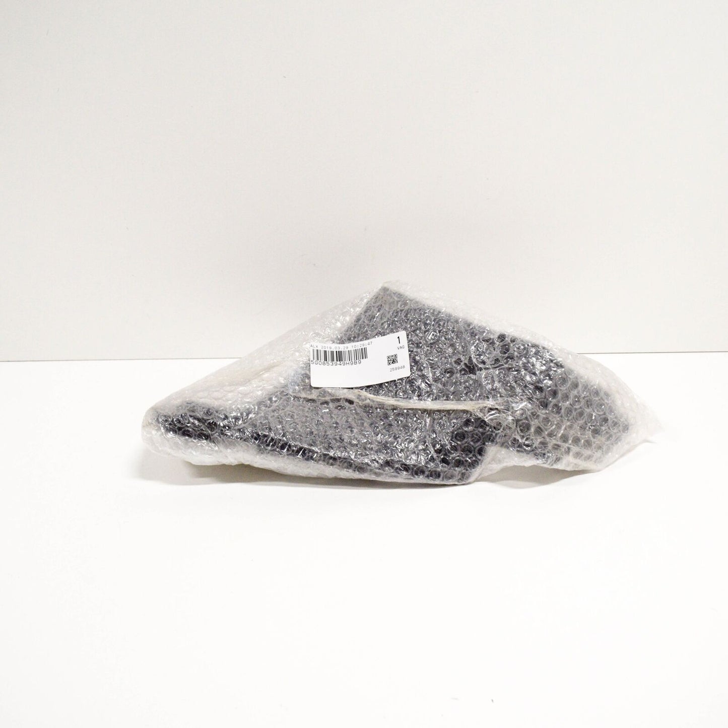 NEW VOLKSWAGEN GOLF MK7 FRONT BUMPER LEFT CLOSED ELEMENT 5G0853949H 9B9 ORIGINAL