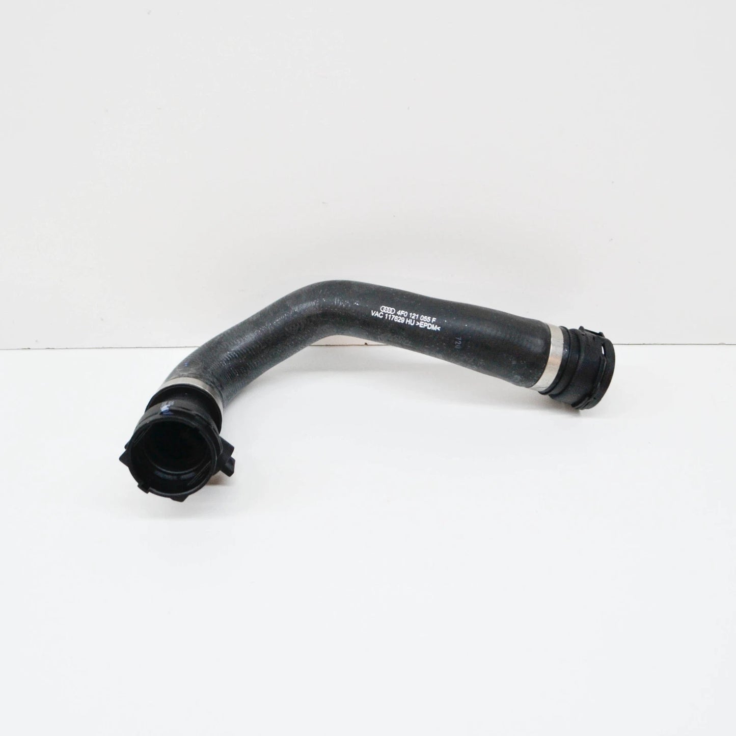 NEW AUDI A6 C6 RADIATOR LOWER COOLANT HOSE 4F0121055F
