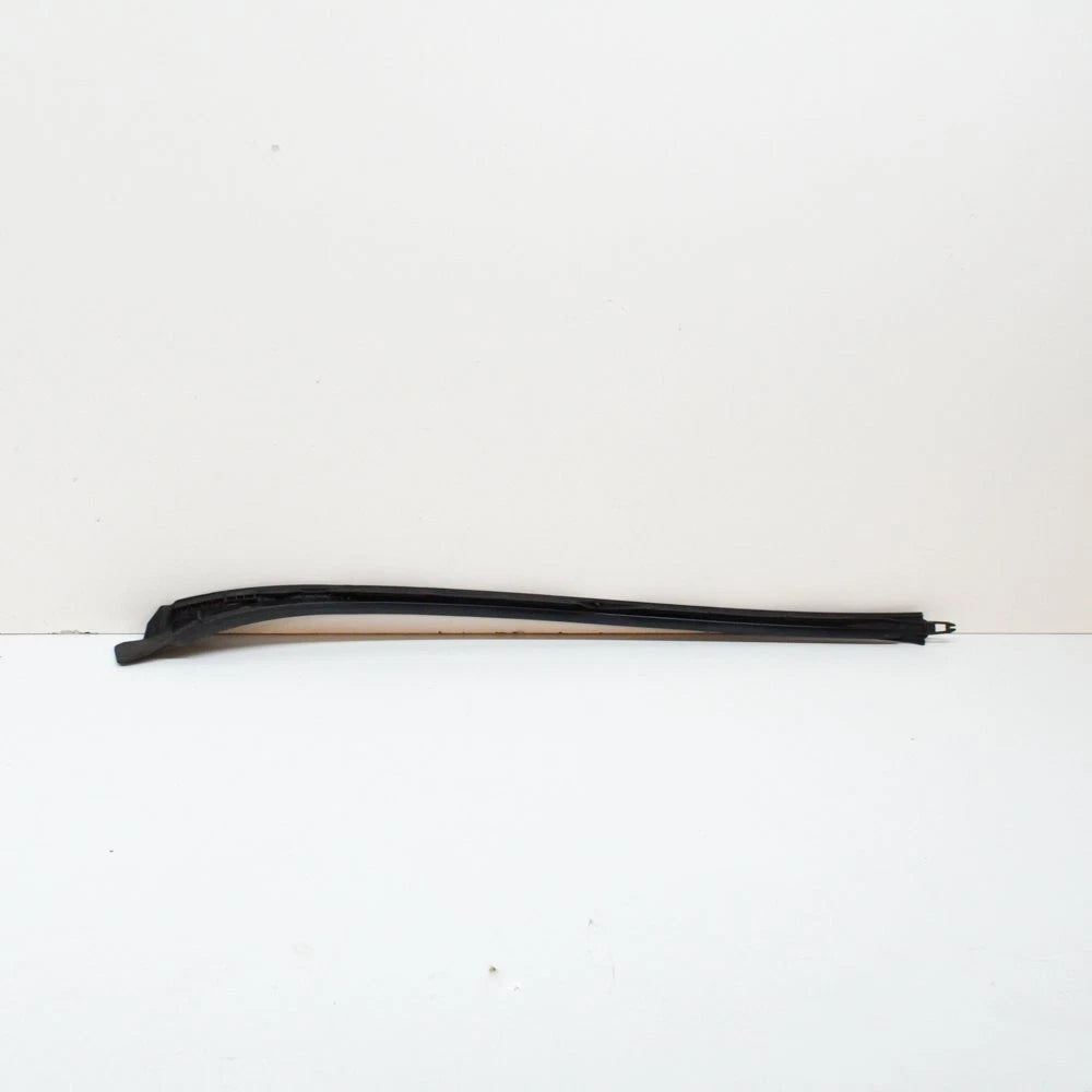 NEW MB A W177 FRONT WINDSHIELD LEFT SIDE WATER DEFLECTOR A1776902900 ORIGINAL