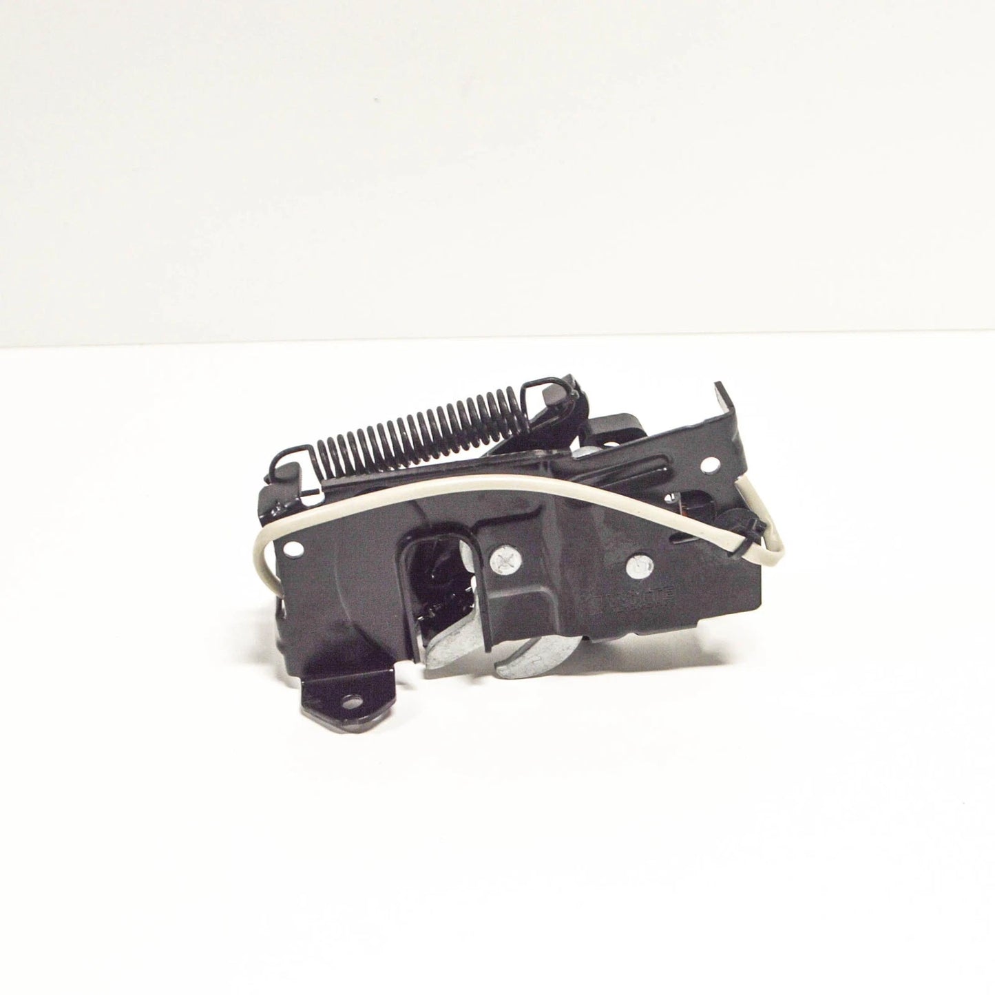 NEW BMW 2 GRAN TOURER F46 FRONT HOOD RIGHT LOCK 51237431370 ORIGINAL