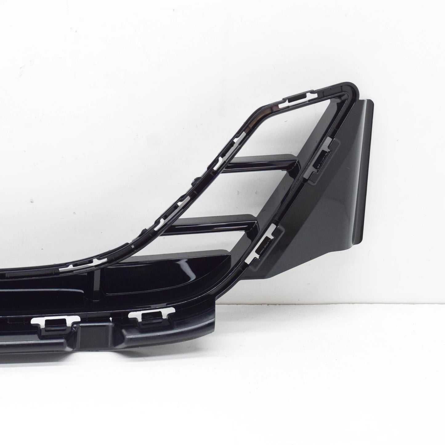 NEW BMW 4 COUPE G22 FRONT BUMPER LOWER GRILLE 8077358 51118077358 ORIGINAL