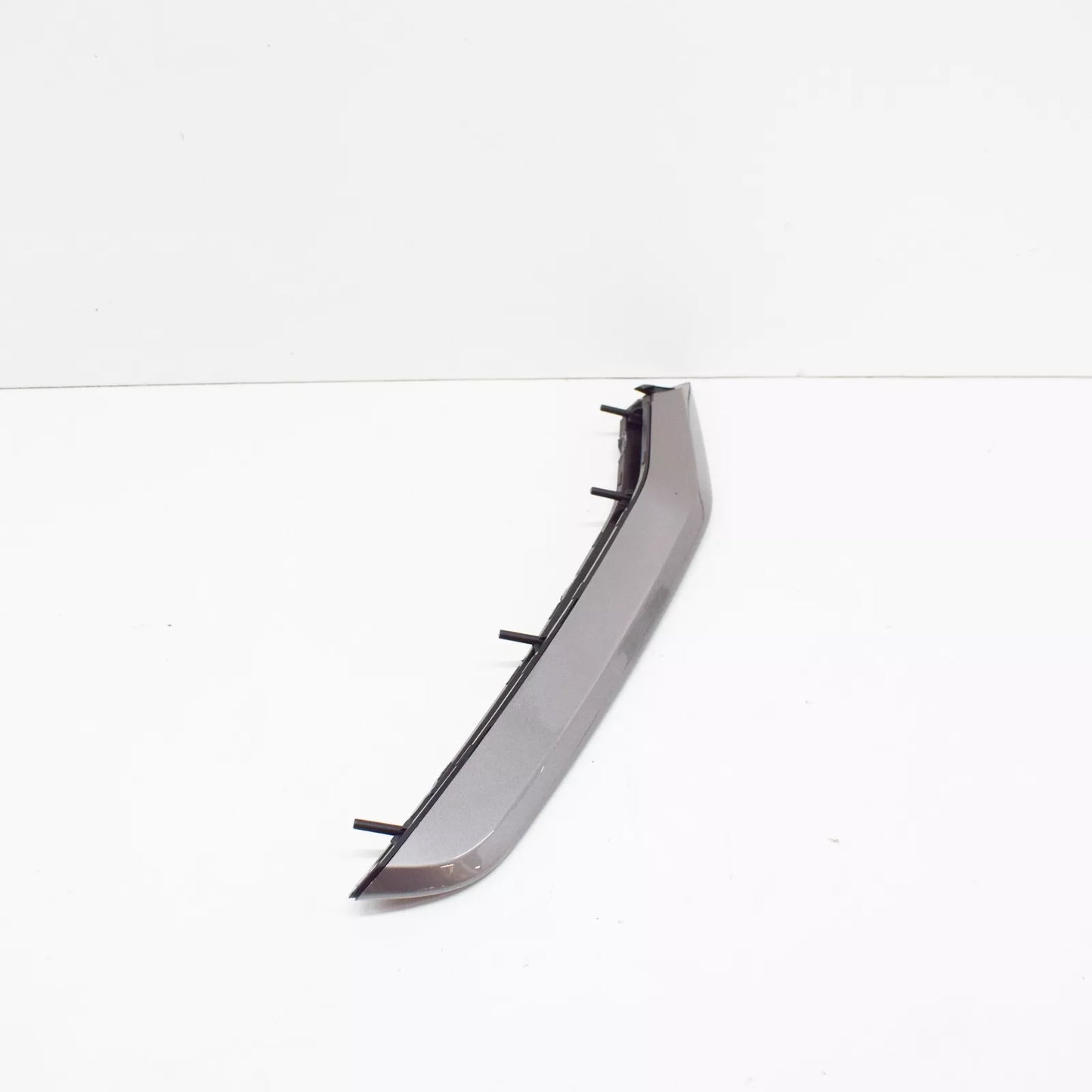 NEW BMW X5 F15 M50D BUMPER MOLDING FRONT RIGHT 51118056868 ORIGINAL