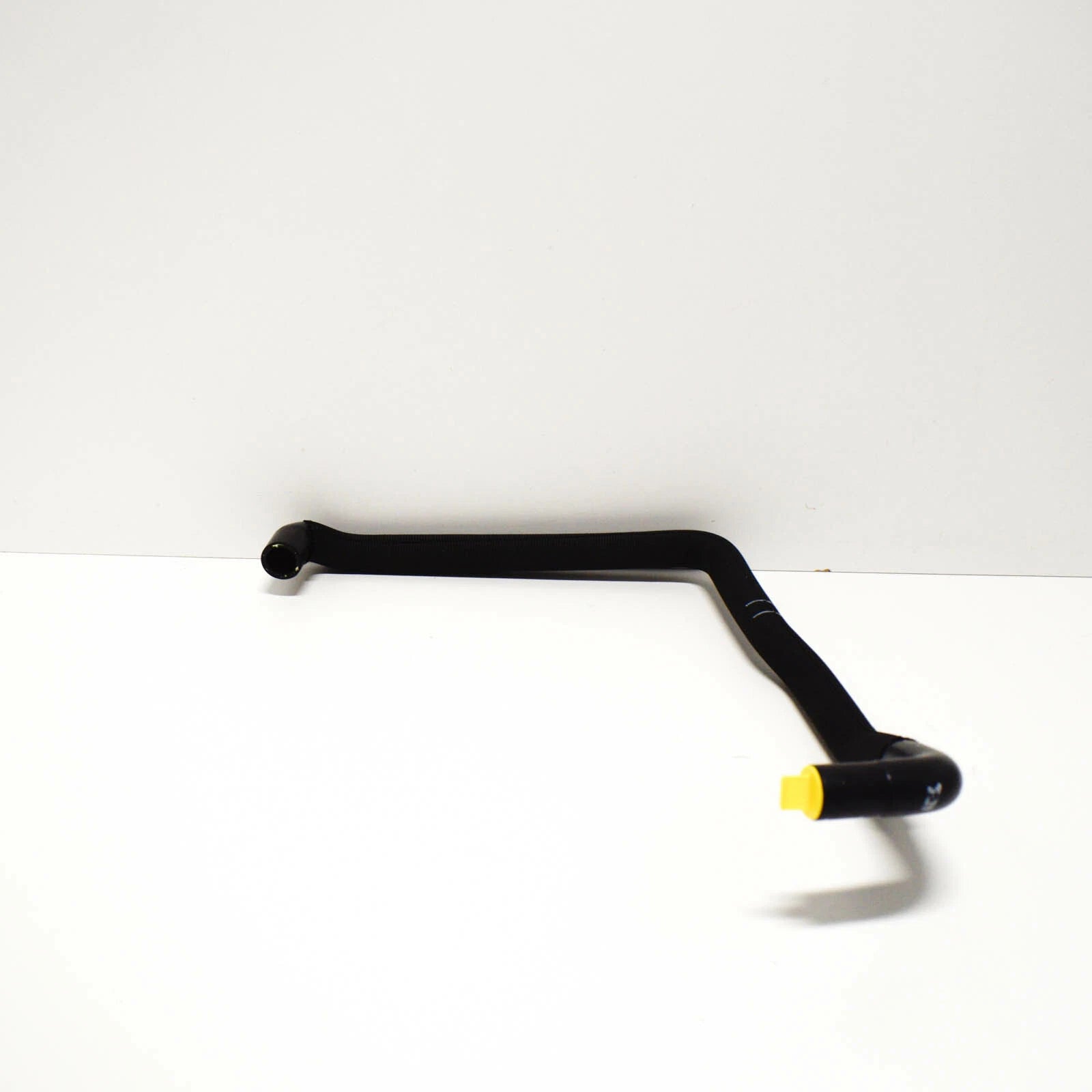 NEW AUDI RS3 8V LEFT OUTER COOLANT HOSE 8V0121103