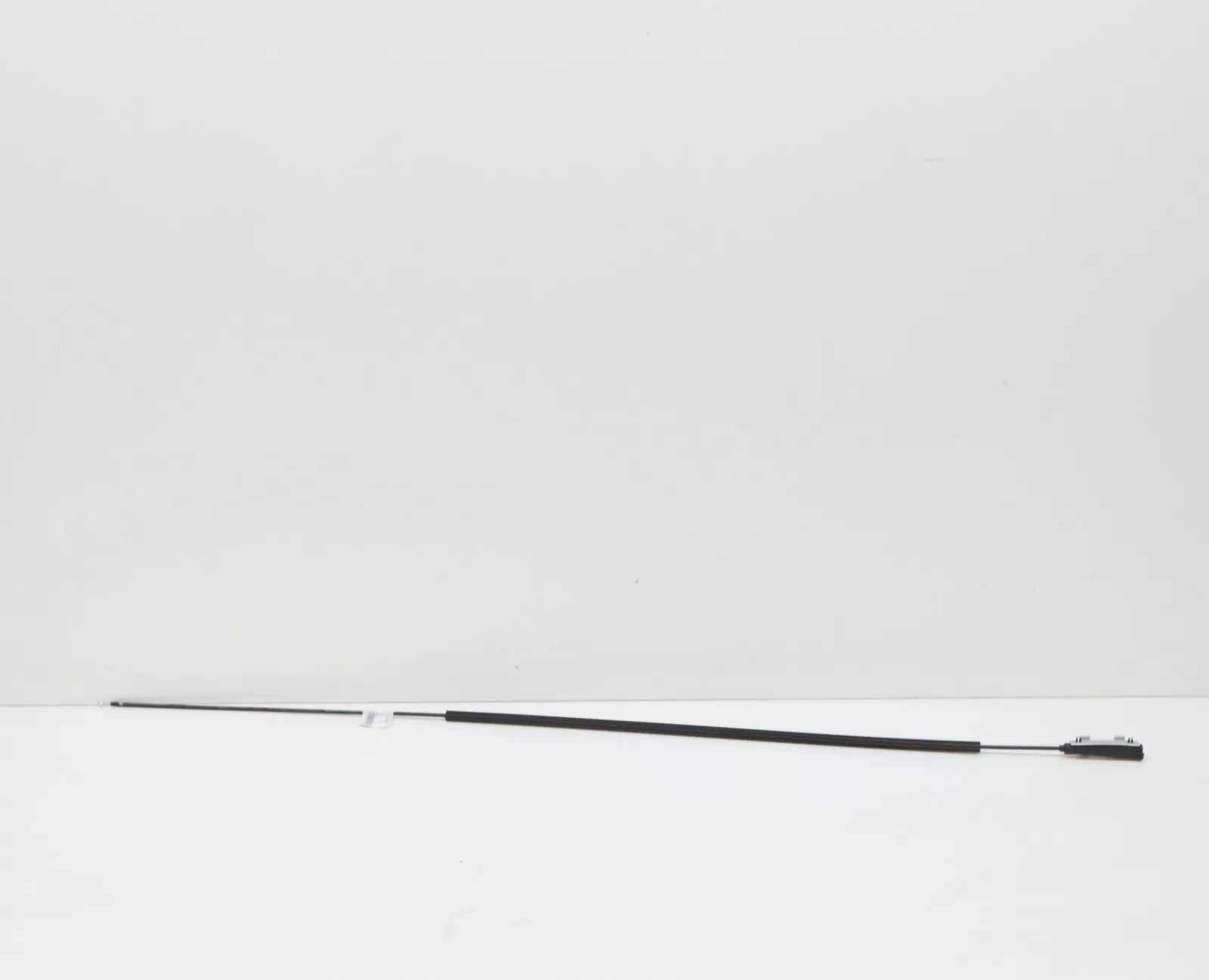 NEW VOLKSWAGEN GOLF MK5 BONNET HOOD RELEASE CABLE LHD 1K1823535A