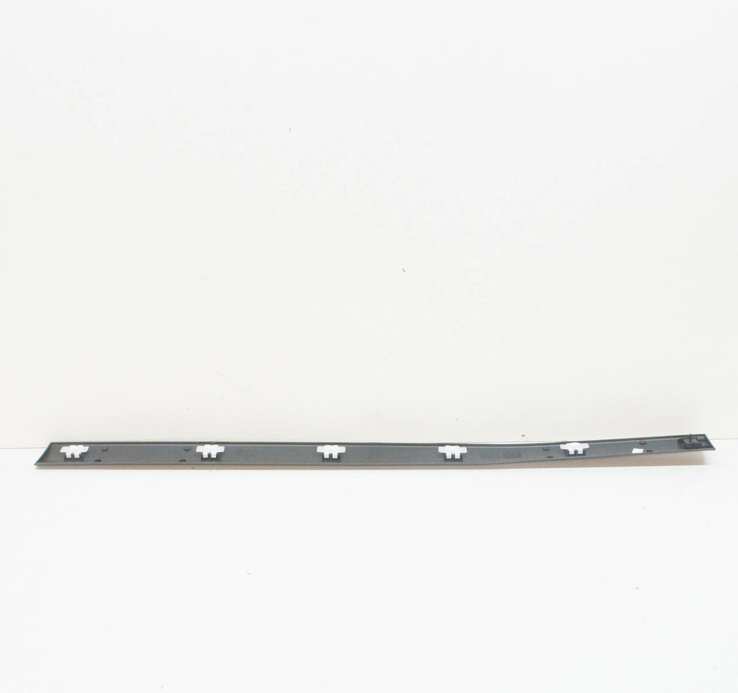 NEW MB VITO W639 RIGHT SLIDING DOOR PROTECTIVE STRIP A63969011629B51